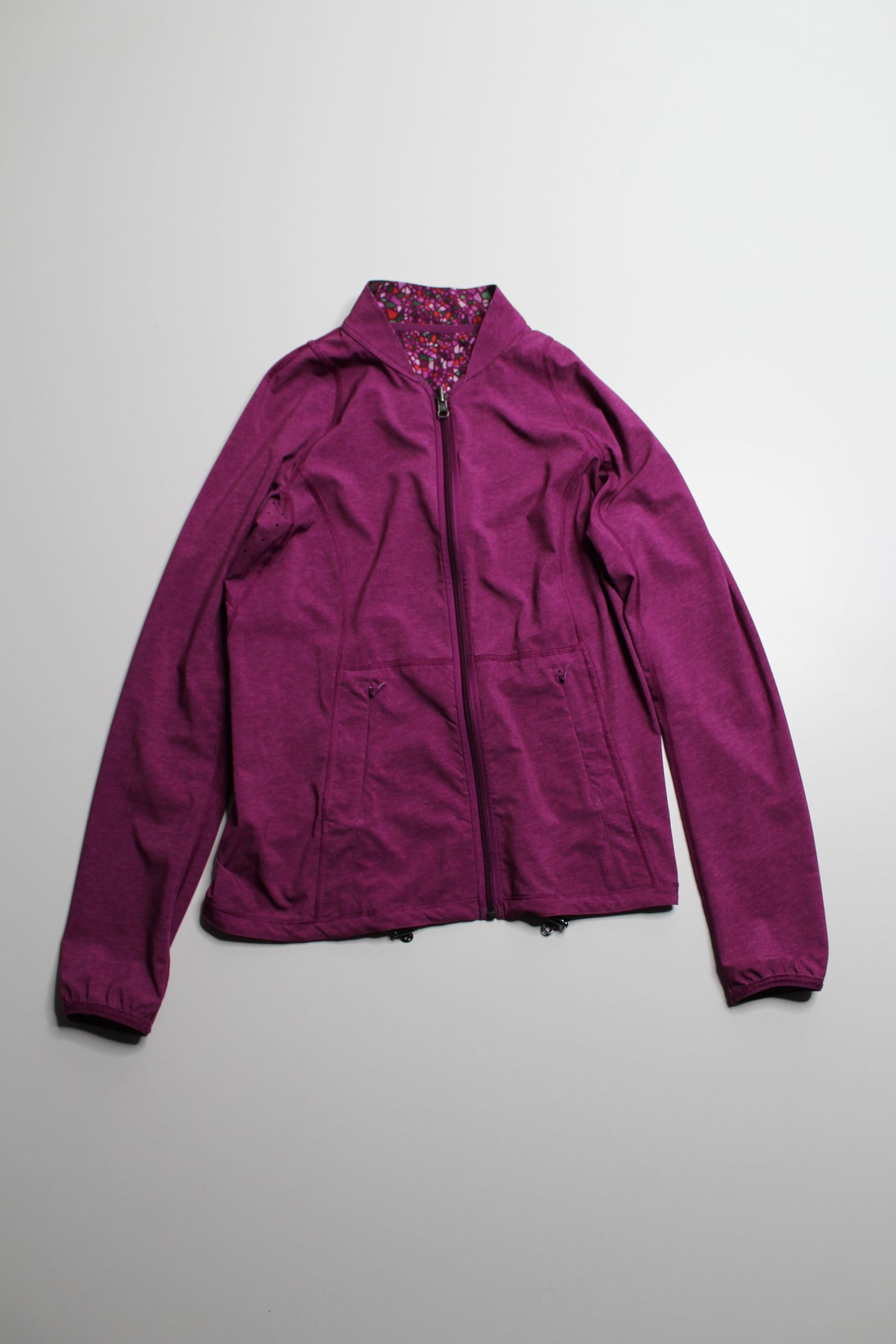 Lululemon reversible run ‘real quick’ jacket, size 2 (relaxed fit) (additional 20% off)