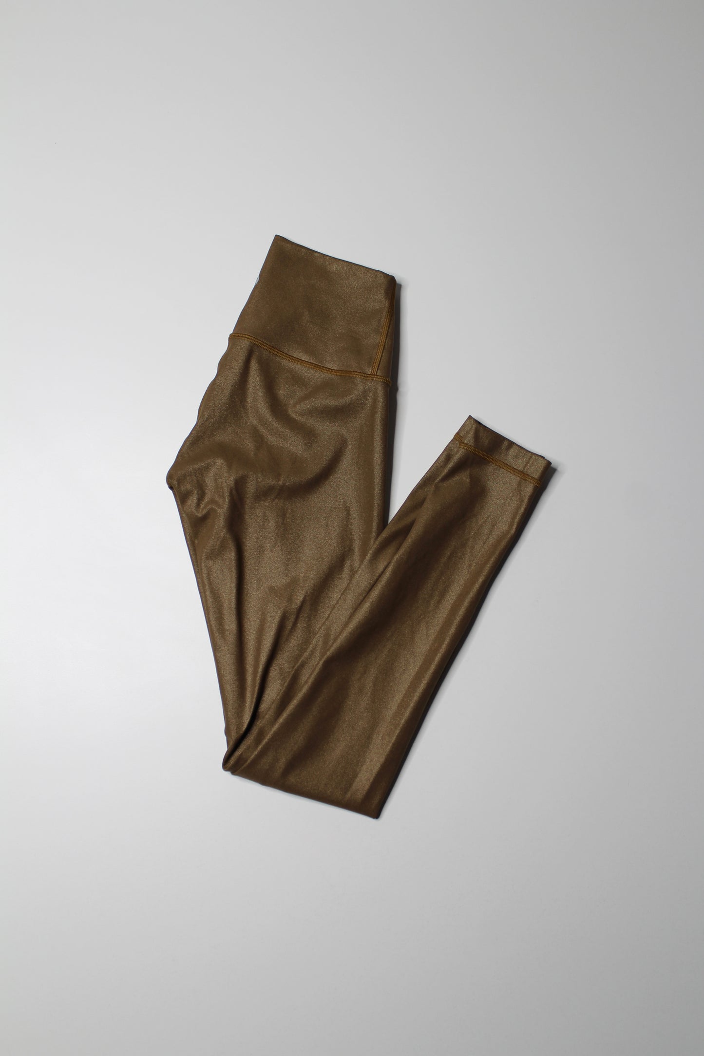 Lululemon matte copper foil ‘wunder under’ leggings, size 2 (matching bra available)