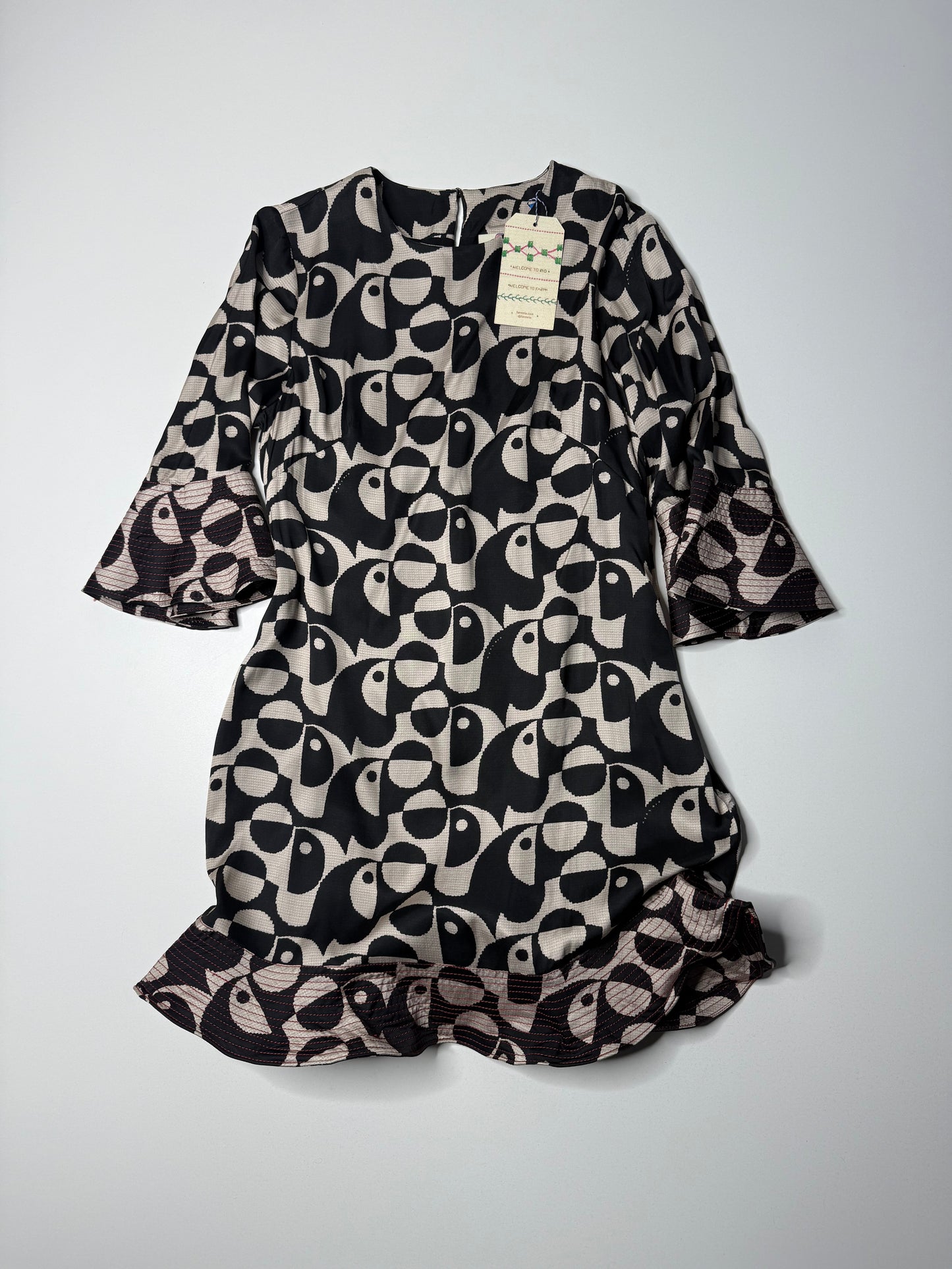 Anthropologie Farm Rio toucan print mini dress, size medium *new with tags