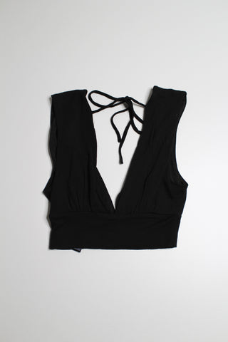 Urban Outfitters Silence + Noise black cropped top, size small
