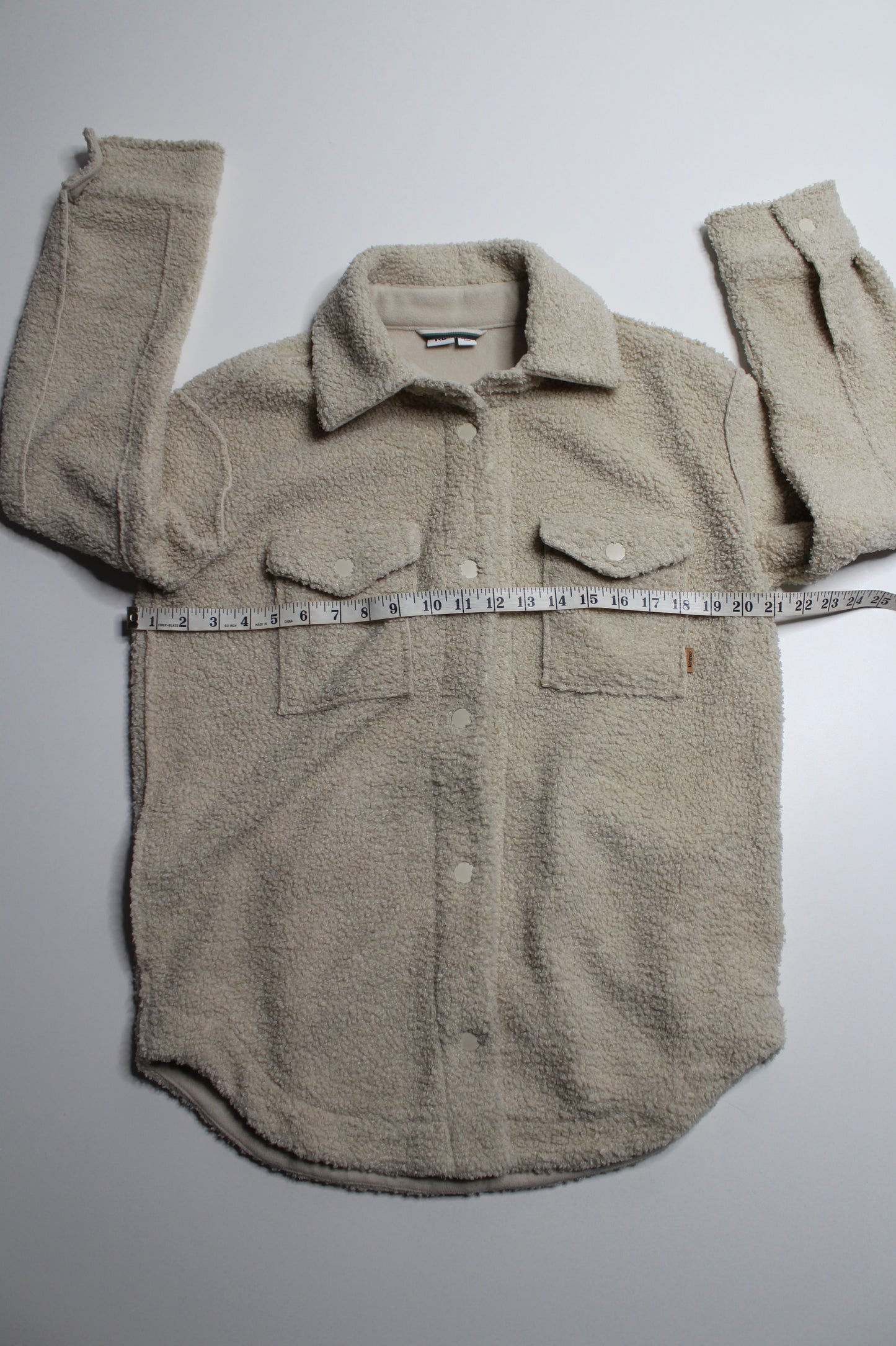 Tentree fuzzy sherpa shacket, size xs (relaxed fit)