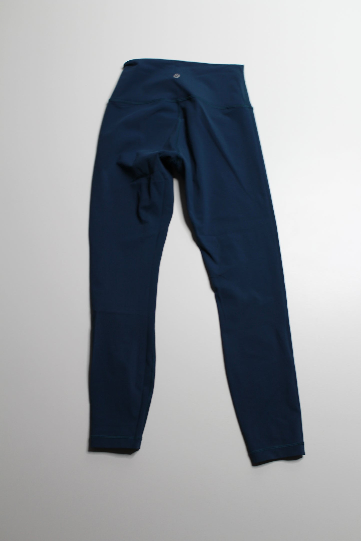 Lululemon turquoise ‘wunder under’ leggings, size 6 (25”)
