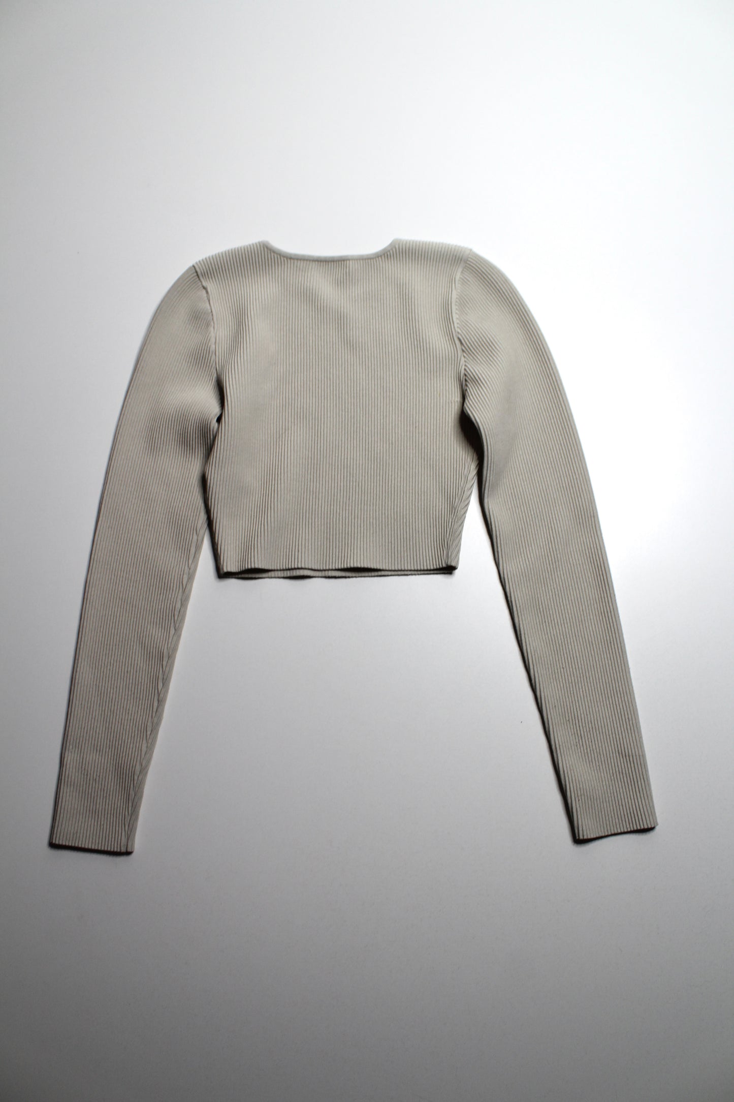 Aritzia Babaton bone ribbed sculpt knit long sleeve, size medium