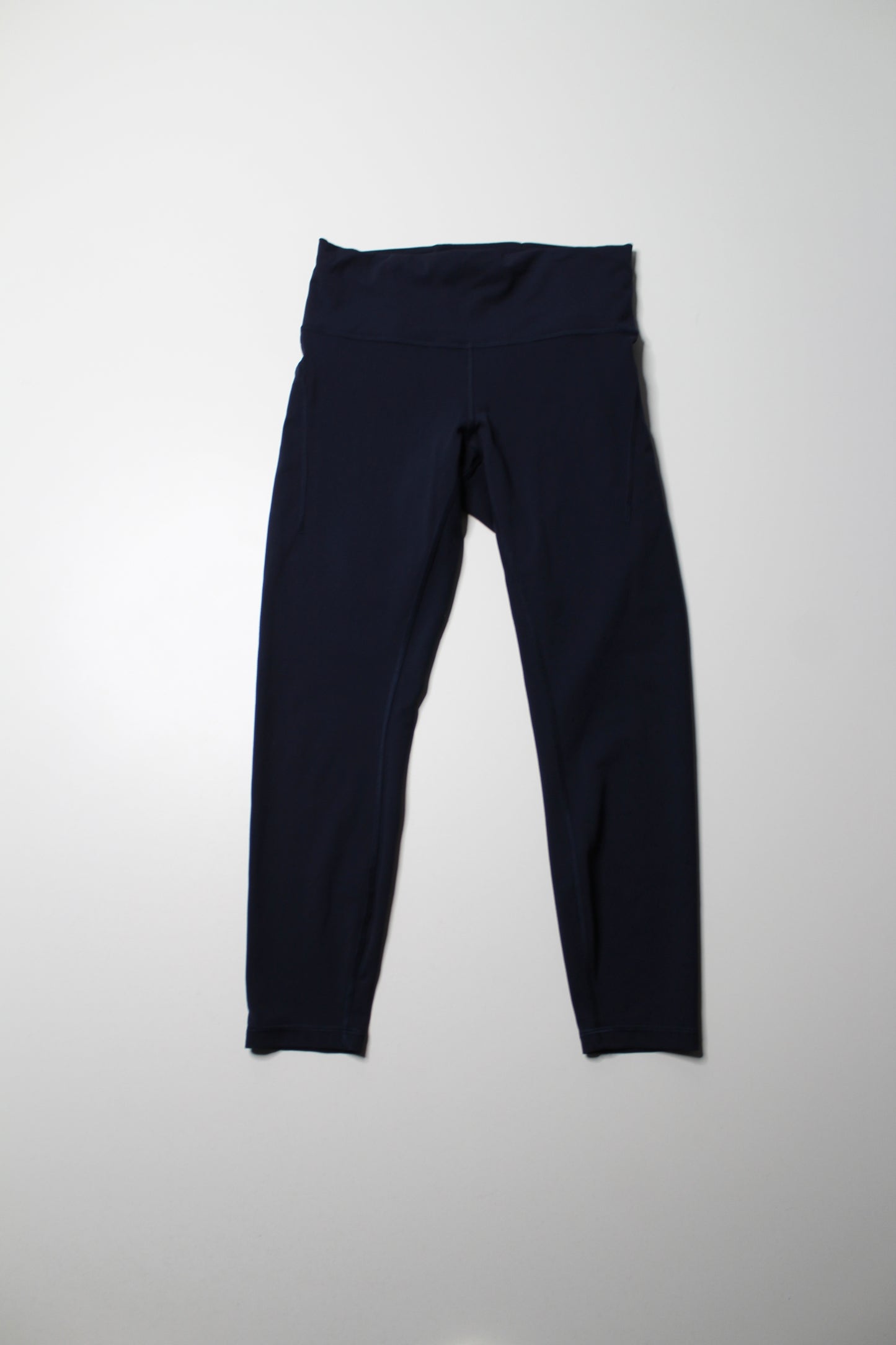 Lululemon true navy ‘wunder train’ tights, size 10 (25”)