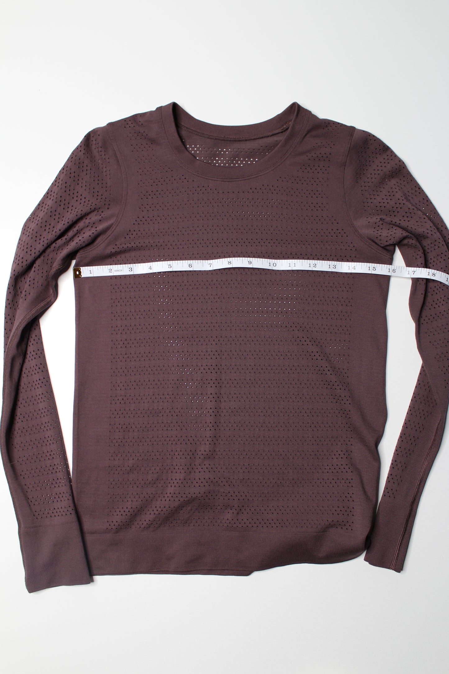 Lululemon black cherry ‘breeze by’ long sleeve, no size. Fits like 4 (relaxed fit) (additional 50% off)