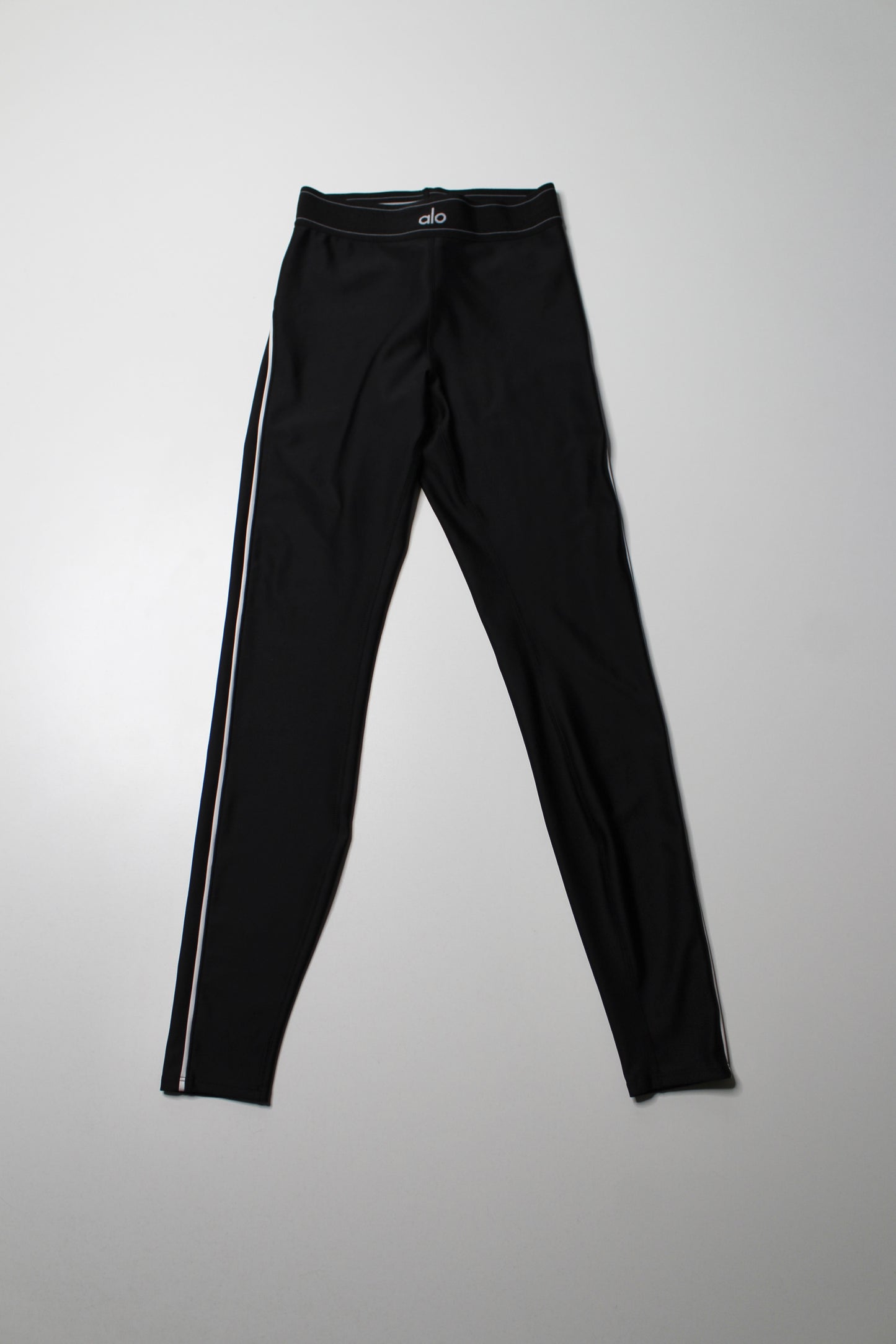 Alo yoga black ‘airlift high waist suit up’ leggings, no size. Fits like medium (price reduced: was $60)