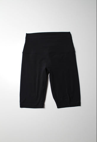 Lululemon black super high rise align shorts, size 6 (10”)