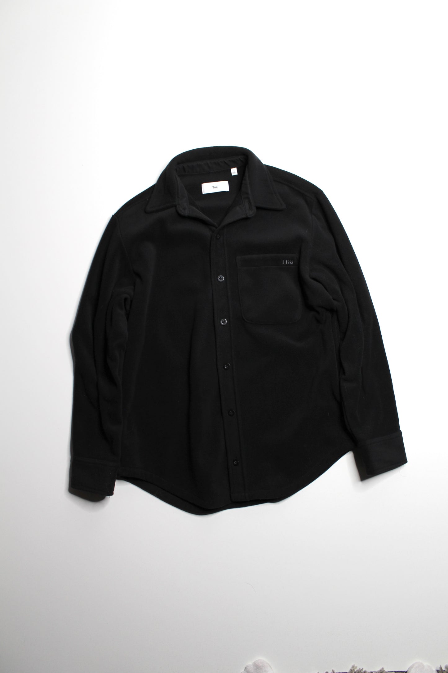 Aritzia TNA black ‘sno polar’ fleece button up shirt, size small