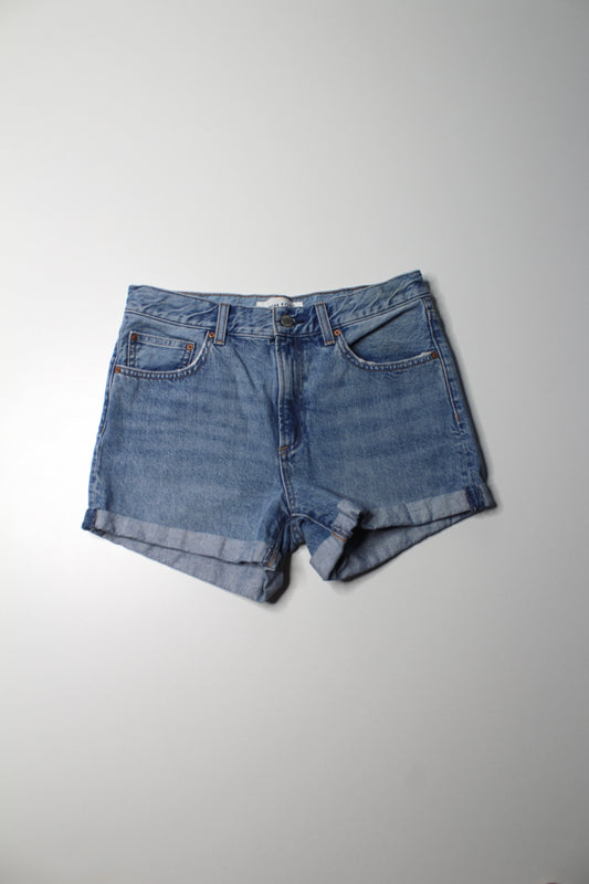 Aritzia Denim Forum ‘90s a line hi-rise’ jean shorts, size 28