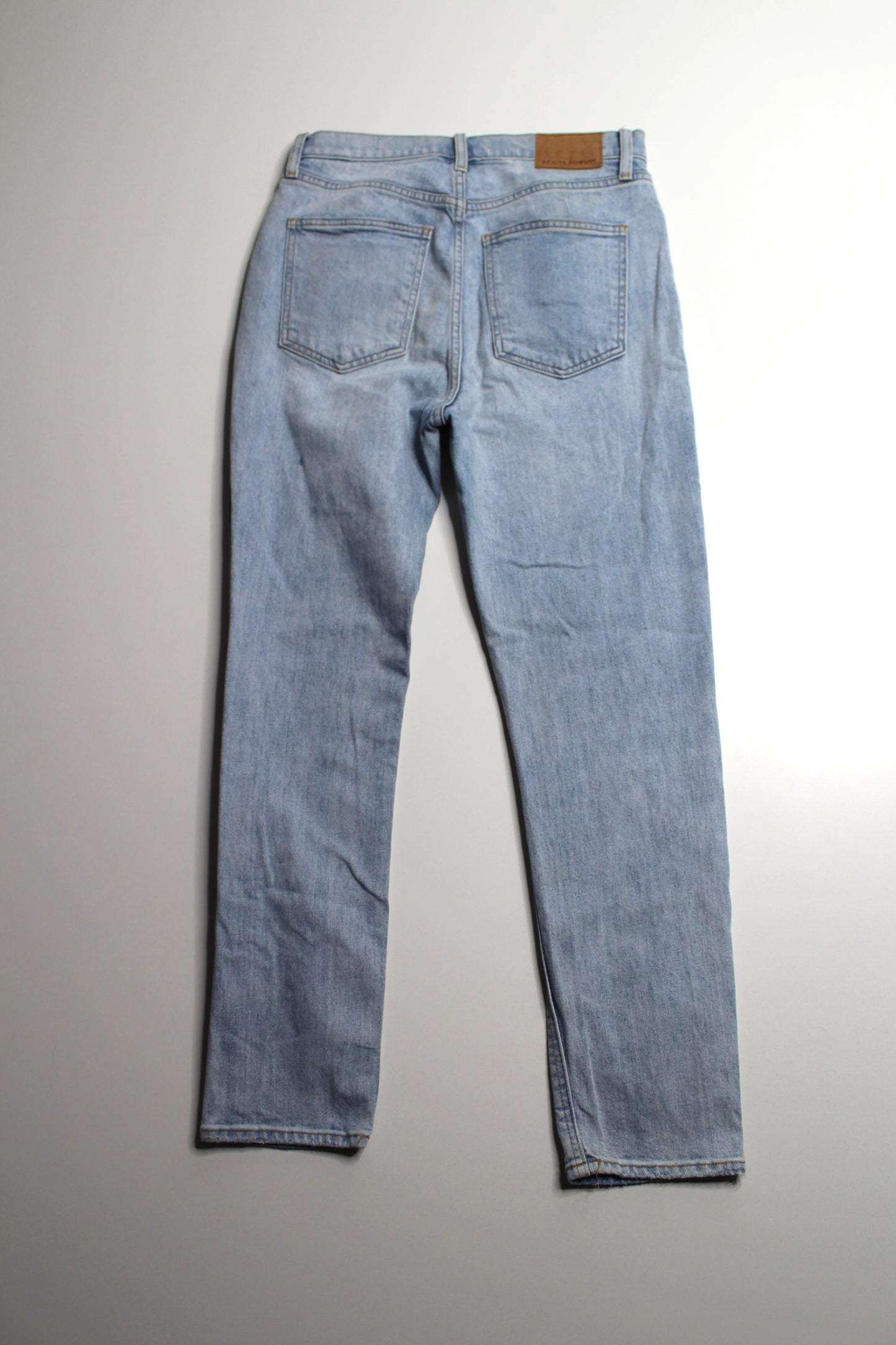 Aritzia Denim Forum ‘yoko high rise slim’ jeans, size 28 (28L)