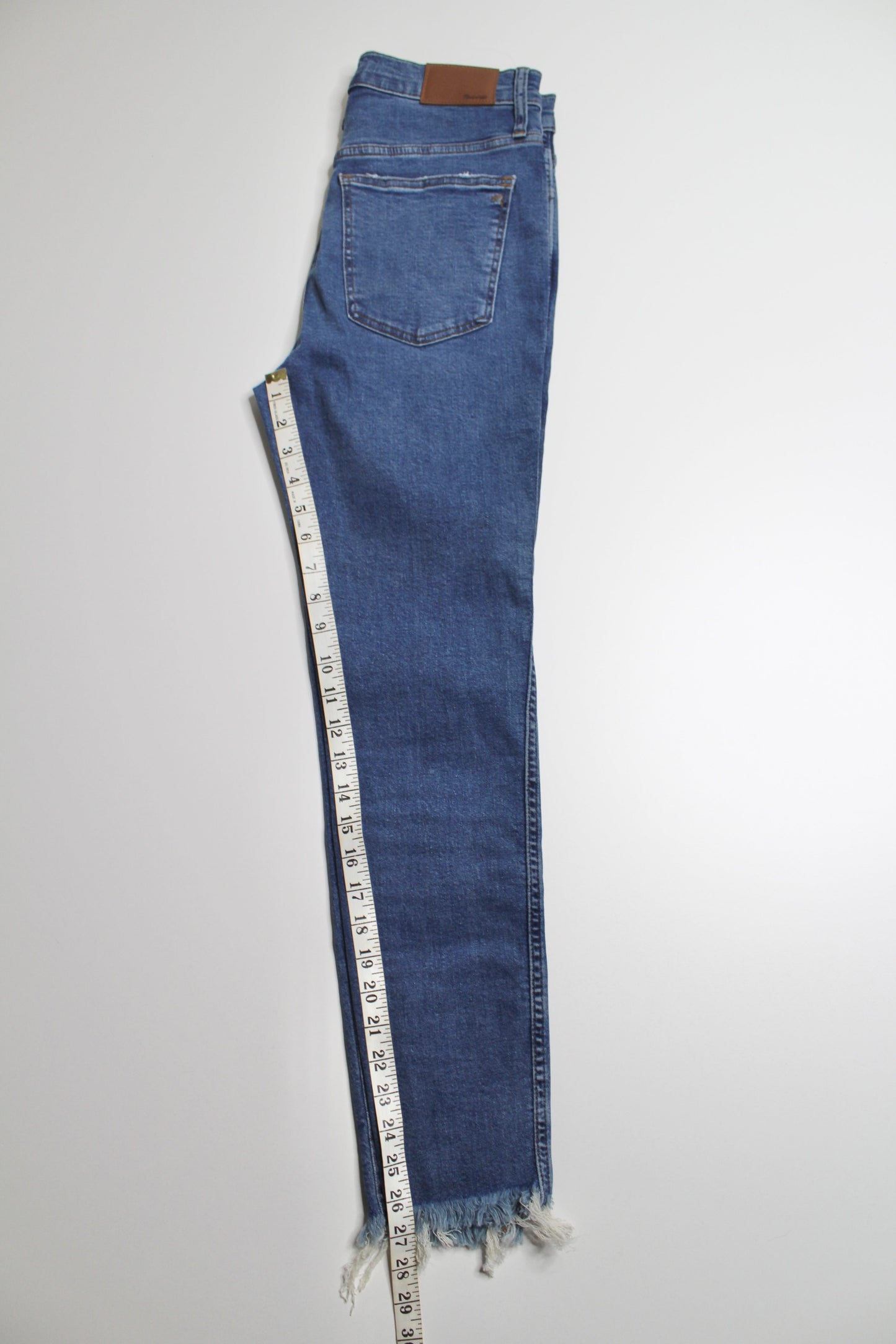 Madewell 10” high rise skinny jeans, size 28