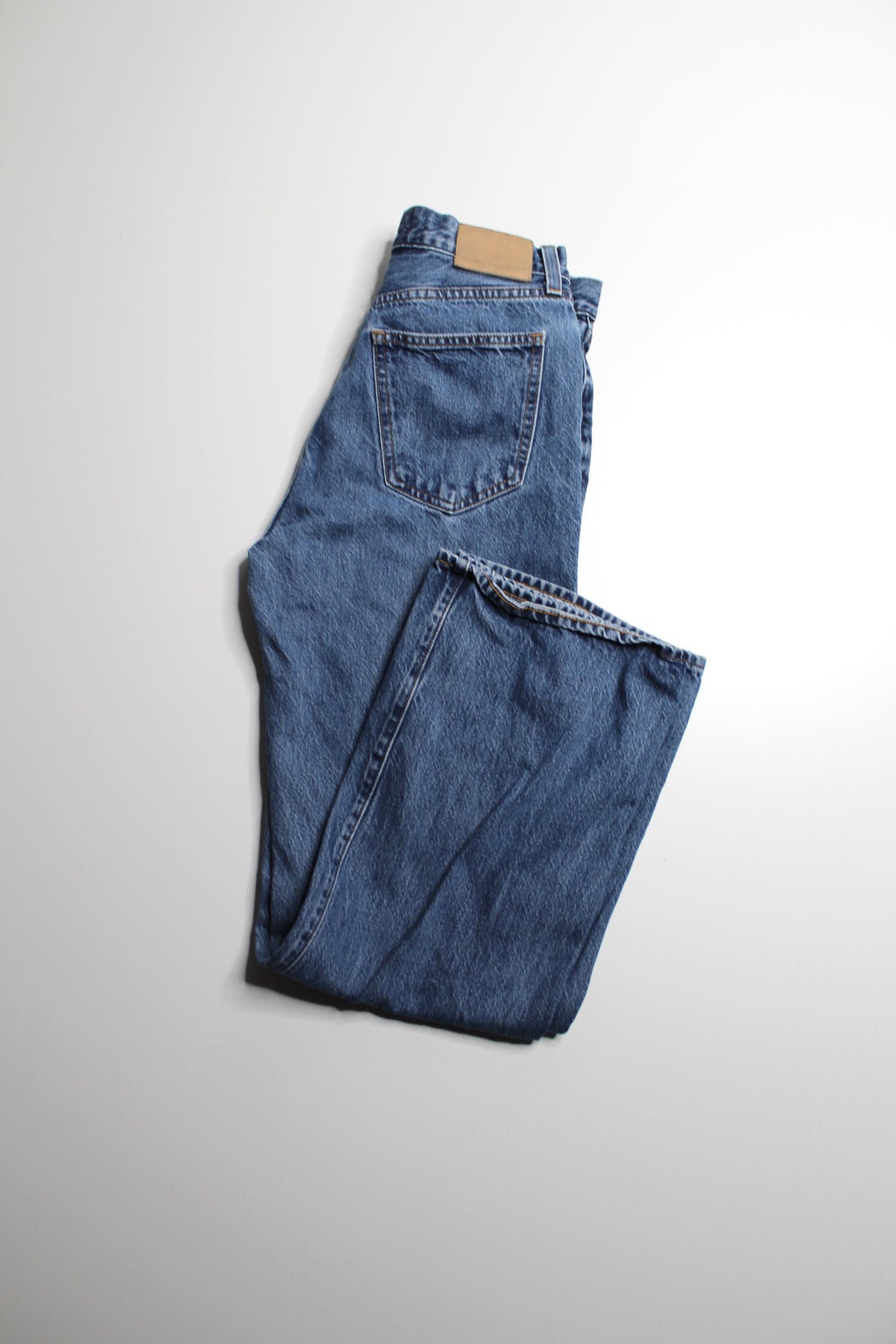 Aritzia denim forum Farrah wide leg jeans, size 27 (30”)