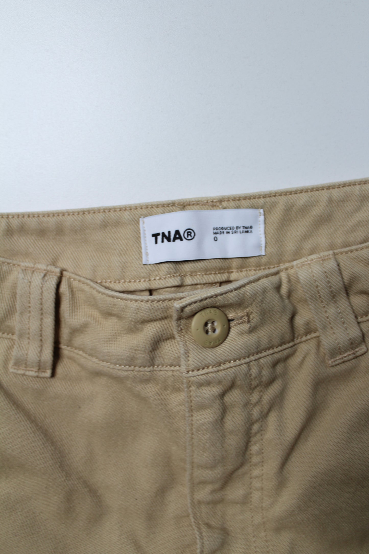Aritzia TNA tan wide leg cargo pant, size 0 (size 24)