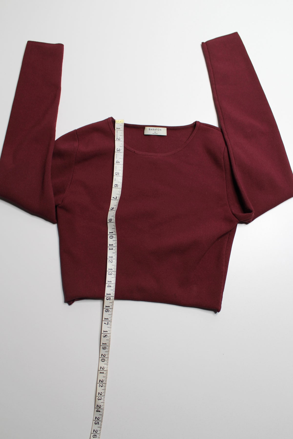 Aritzia Babaton maroon sculpt knit forefront long sleeve, size medium