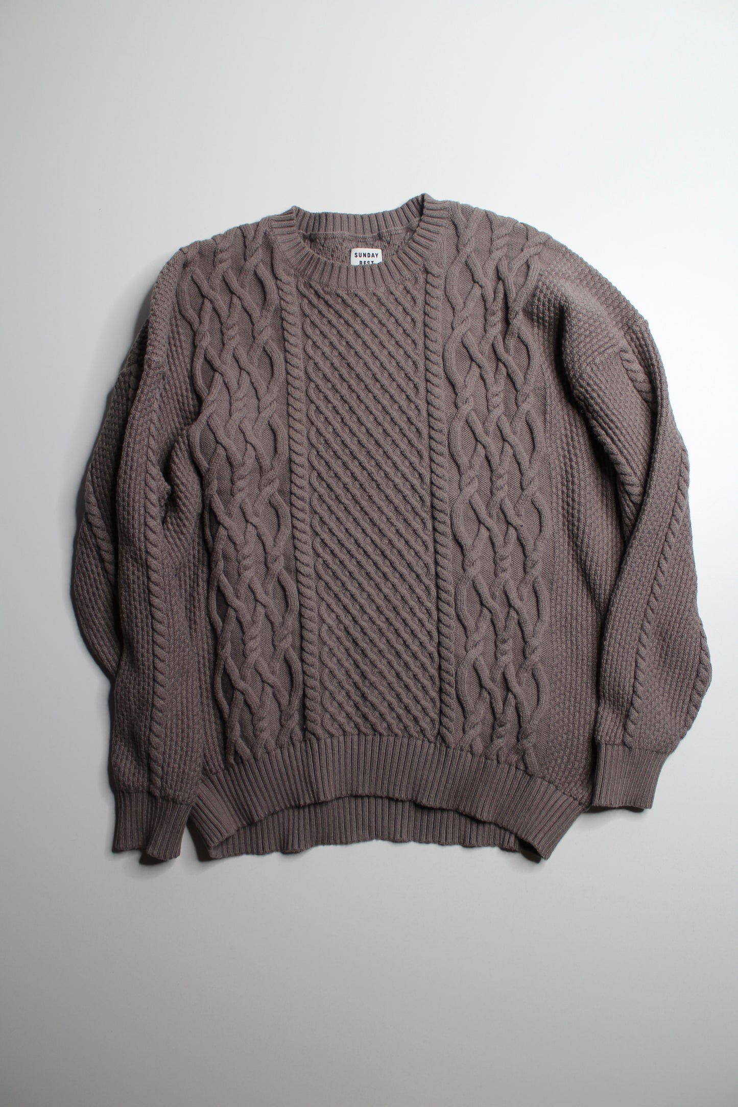 Aritzia Sunday Best deep taupe cable knit 'Peggy' sweeter, size small (relaxed fit)