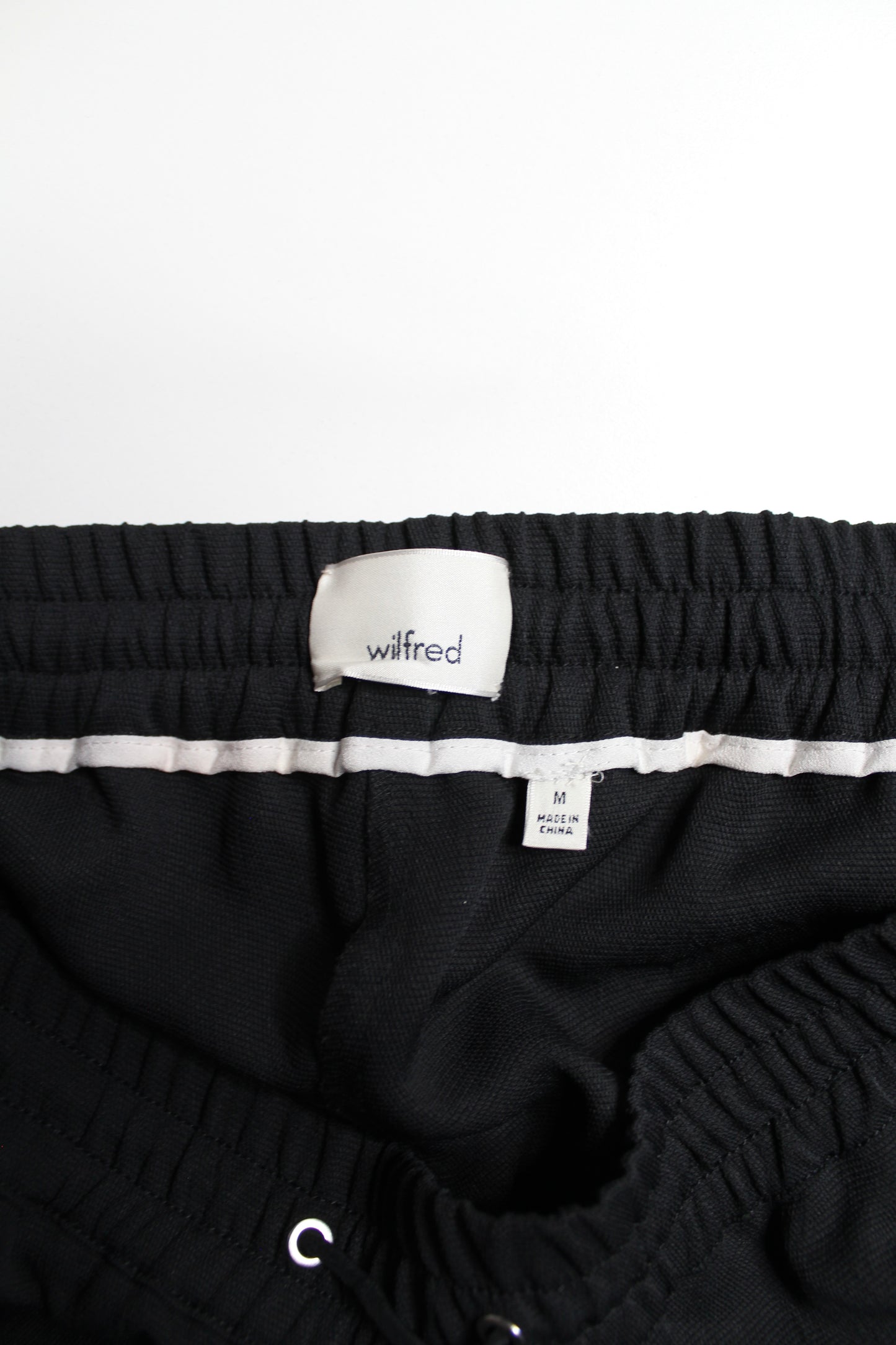 Aritzia Wilfred black dress pant jogger, size large