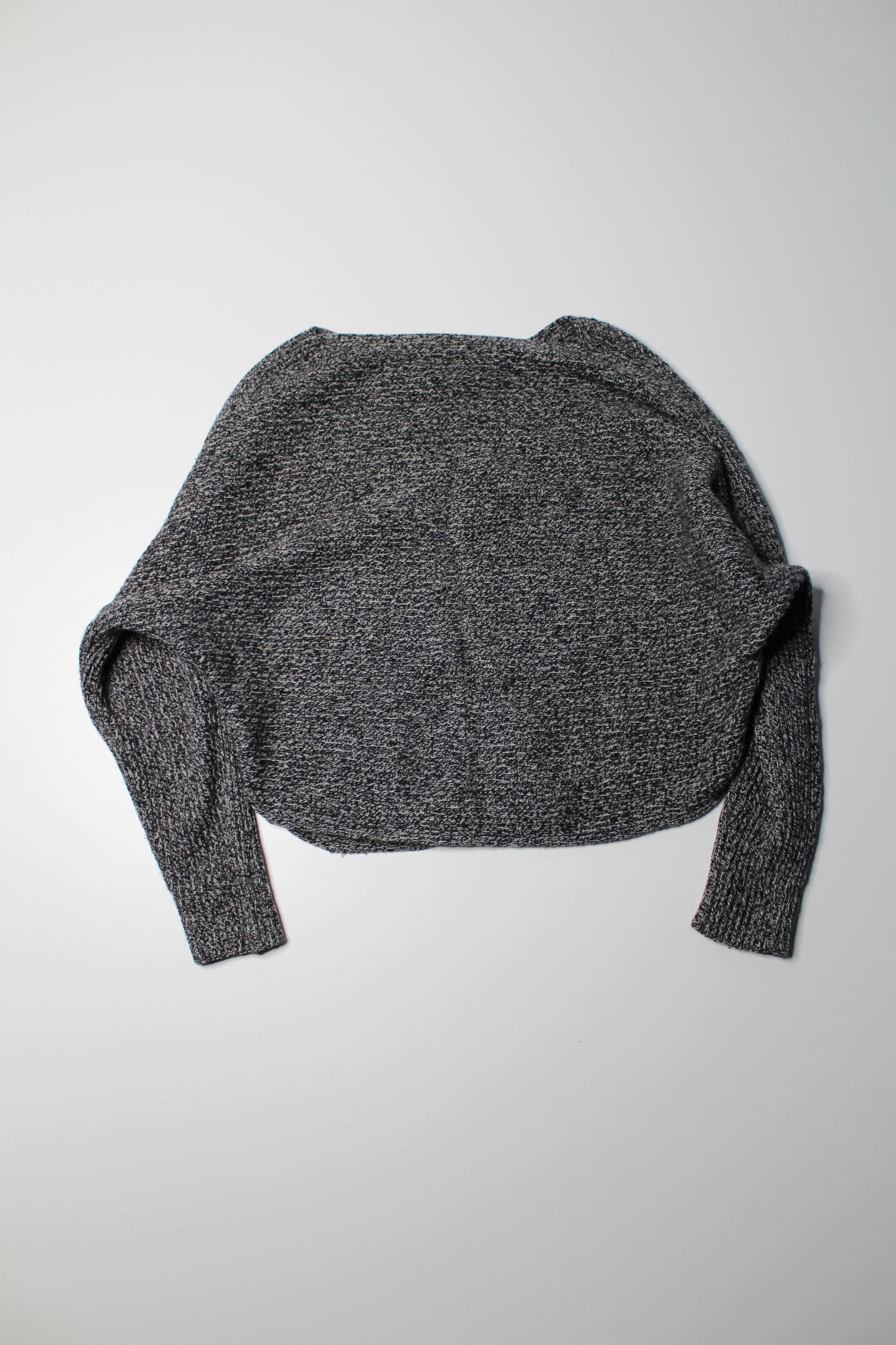Aritzia Babaton grey sweater, size xs (loose fit)