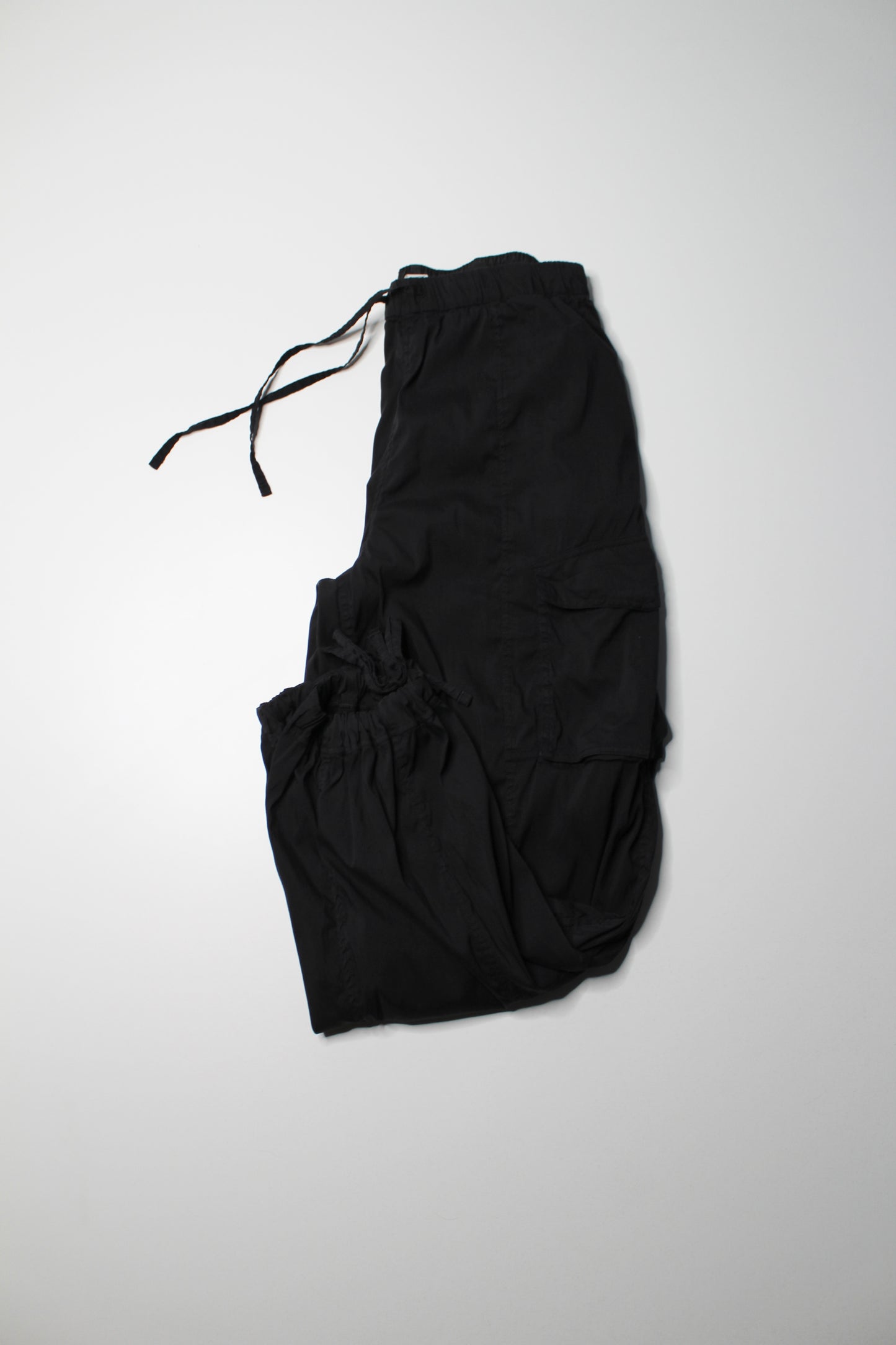 Lululemon black cargo pant, size medium (loose fit)