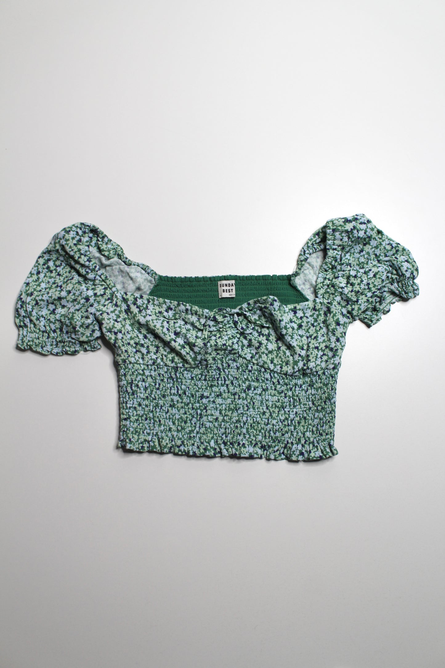 Aritzia Sunday Best green floral cropped ‘Sinatra’ blouse, size medium