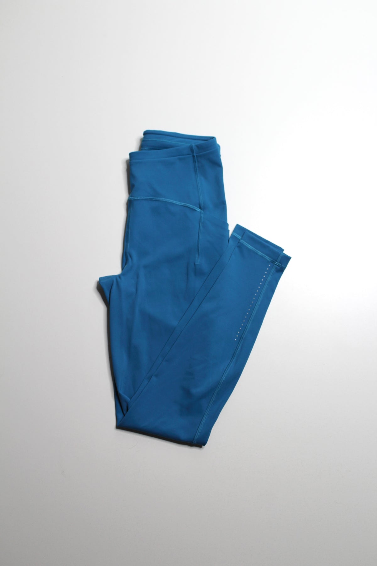 Lululemon blue Swift Speed High-Rise Tight, size 6 28" Poolside