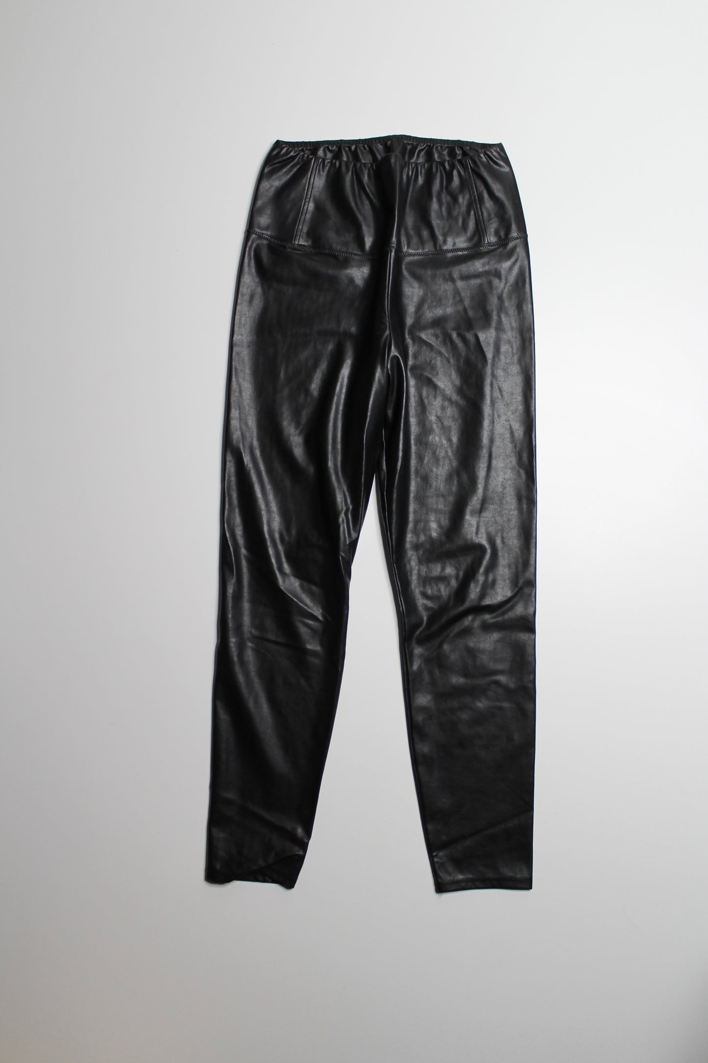 Aritzia Wilfred Free black 'daria' faux leather legging, size medium *full length