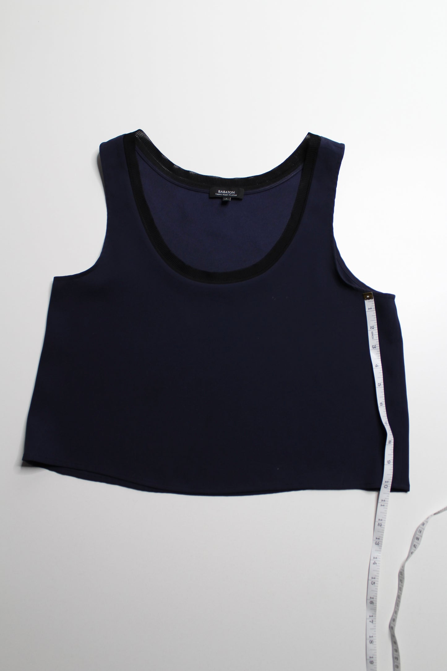 Aritzia cropped dark purple sleeveless blouse, size small