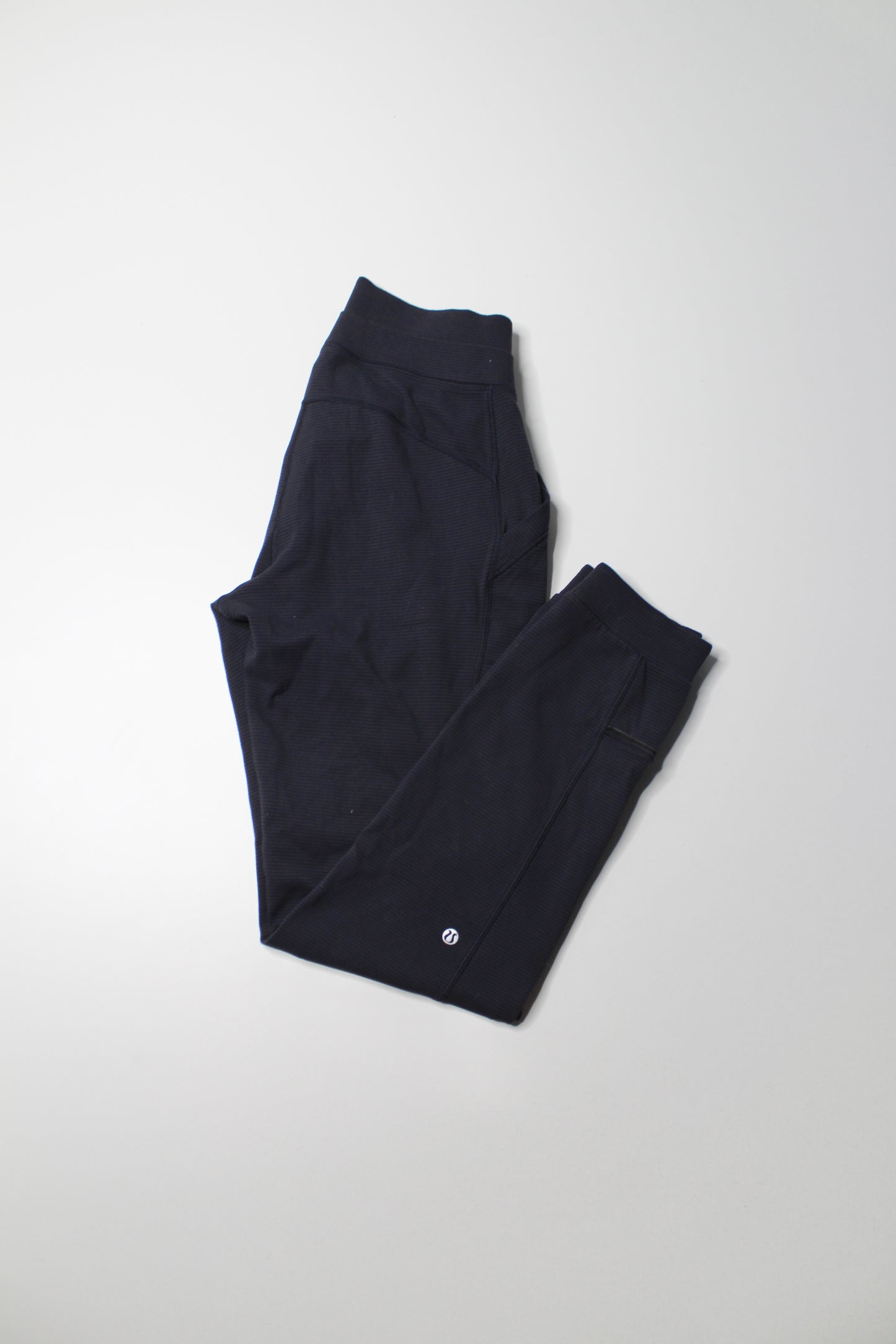 Lululemon navy stripe rulu jogger, size 6