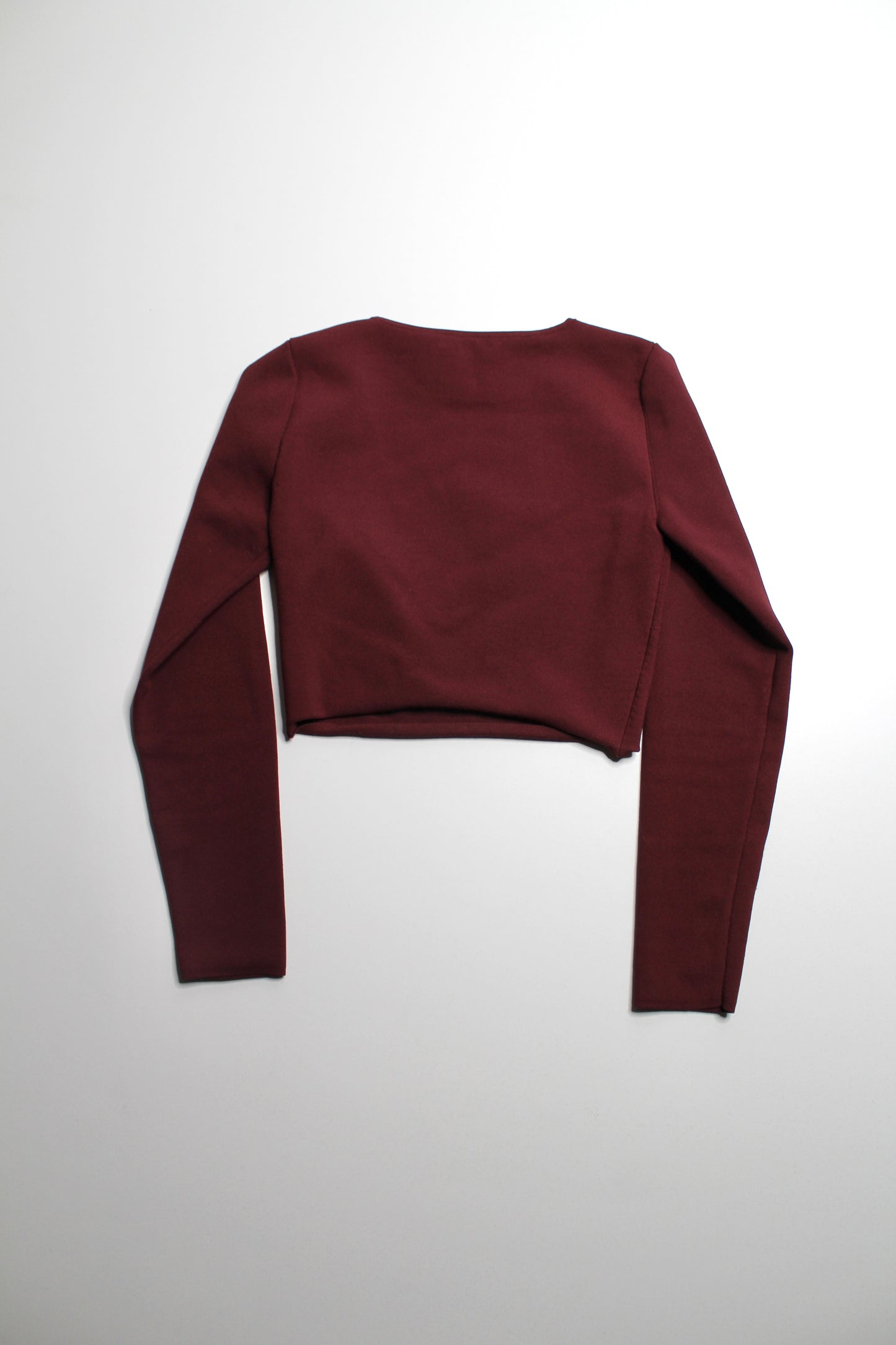 Aritzia Babaton maroon sculpt knit forefront long sleeve, size medium