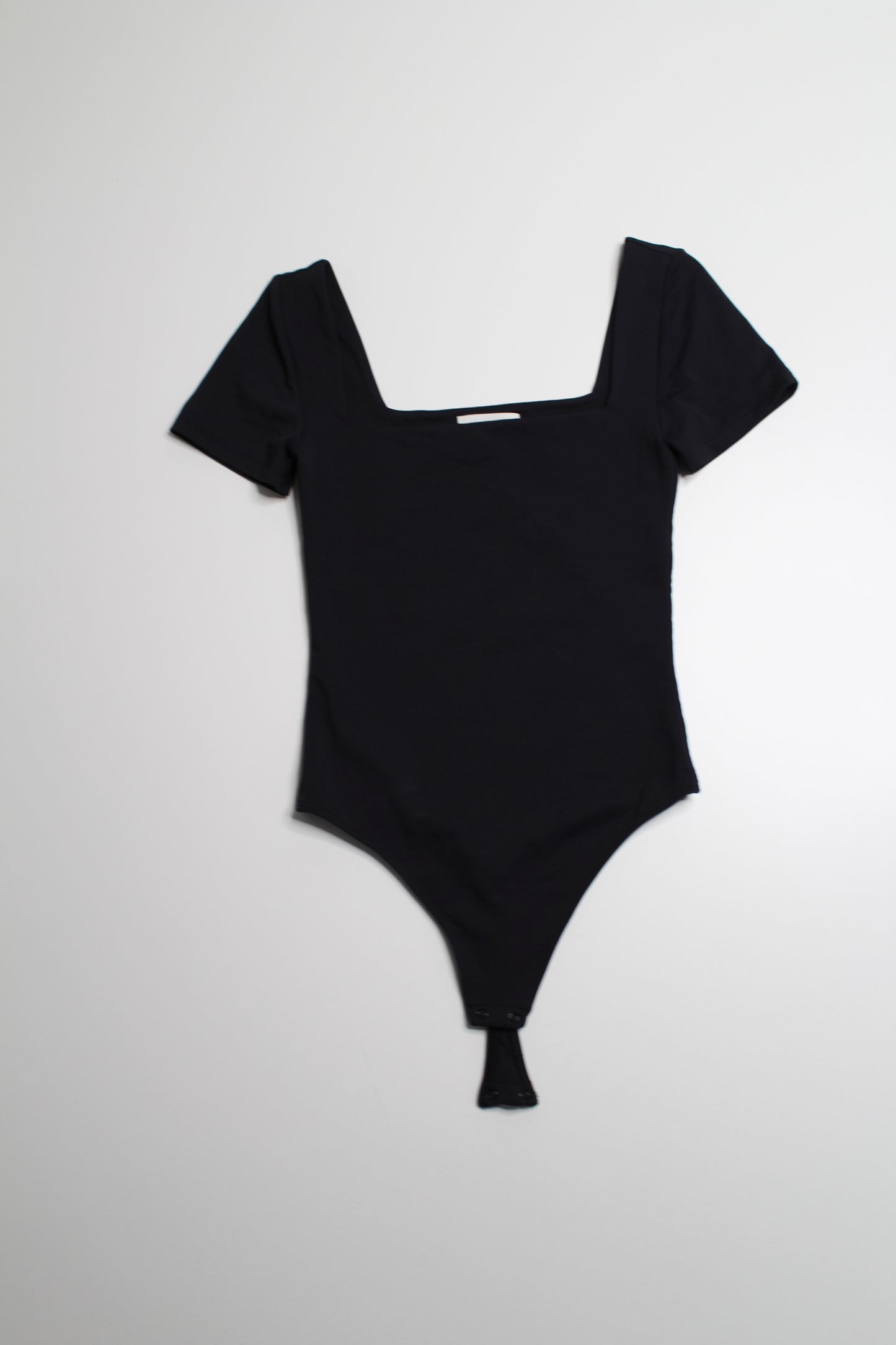 Aritzia babaton black square neck contour bodysuit, size small