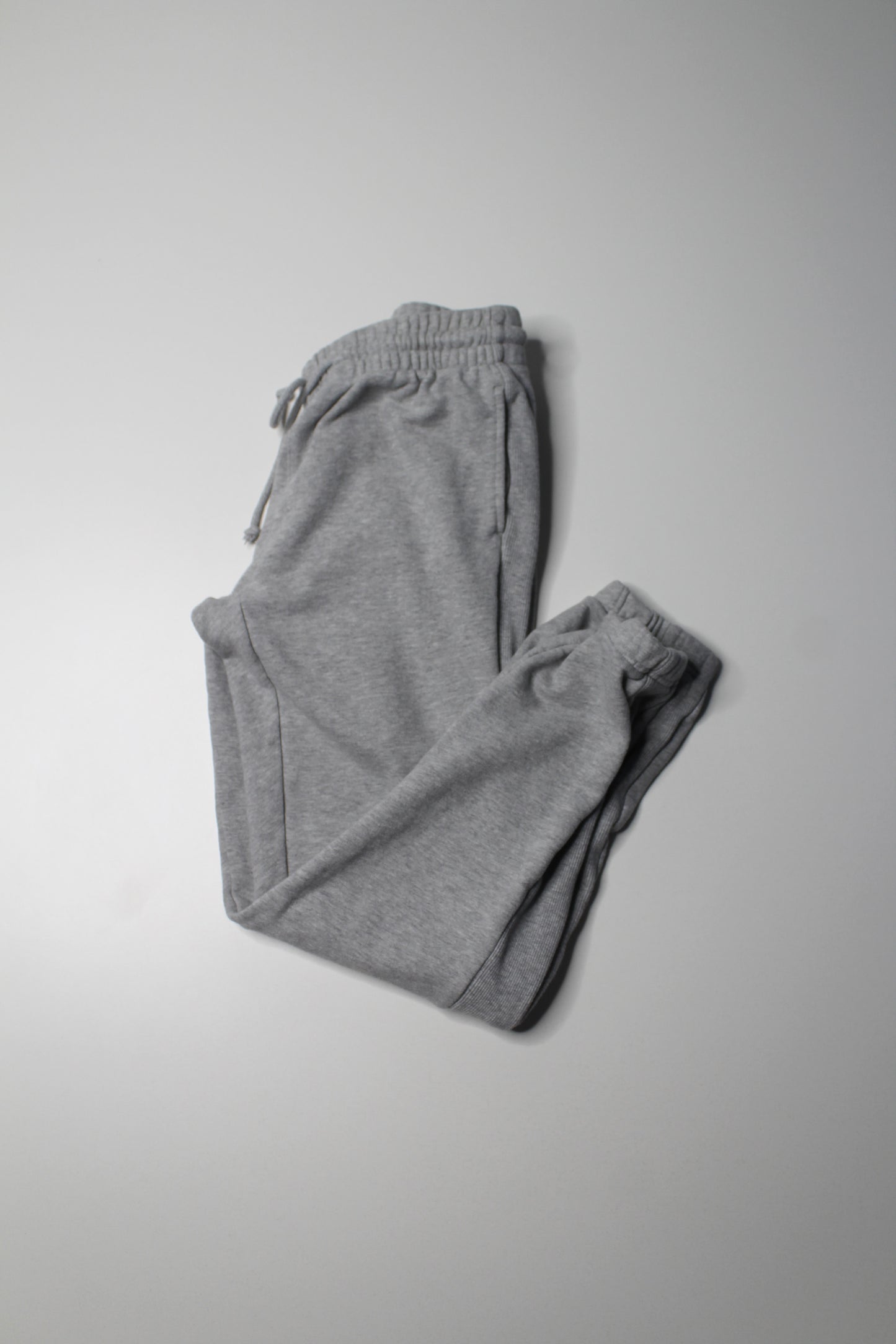 Aritzia TNA heathered grey terry boyfriend joggers, size xs (matching hoodie available)