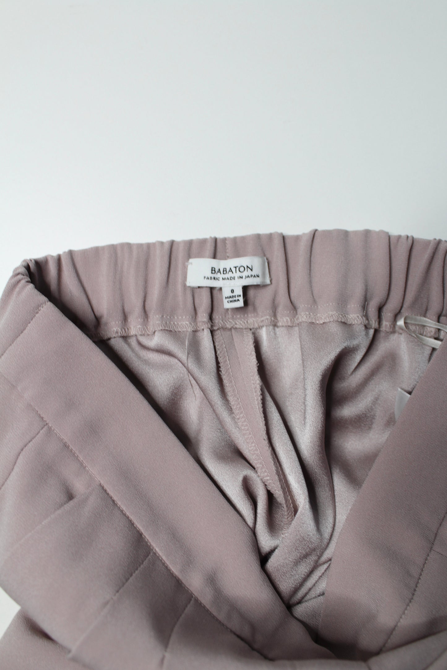 Aritzia dusty pink babaton ‘cohen’ pant, size 0