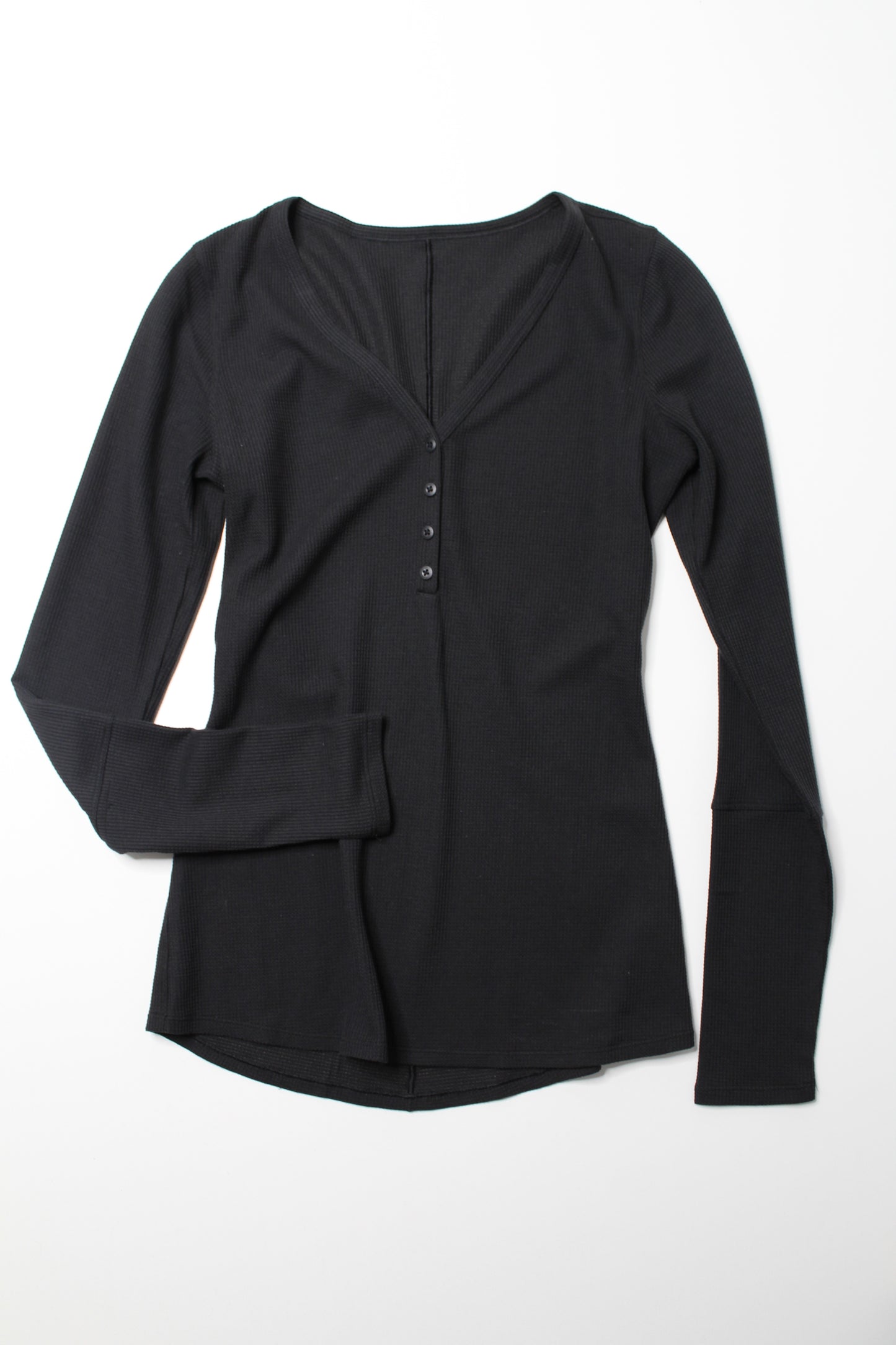 Lululemon black 'close call' henley long sleeve, no size. Fits like size small