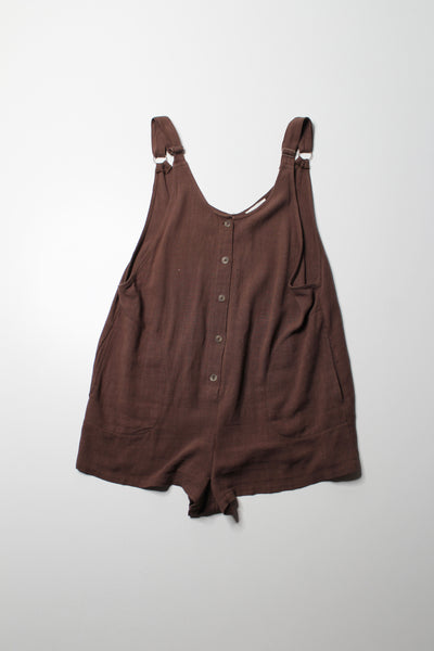 Gentle Fawn brown shorts romper, size large