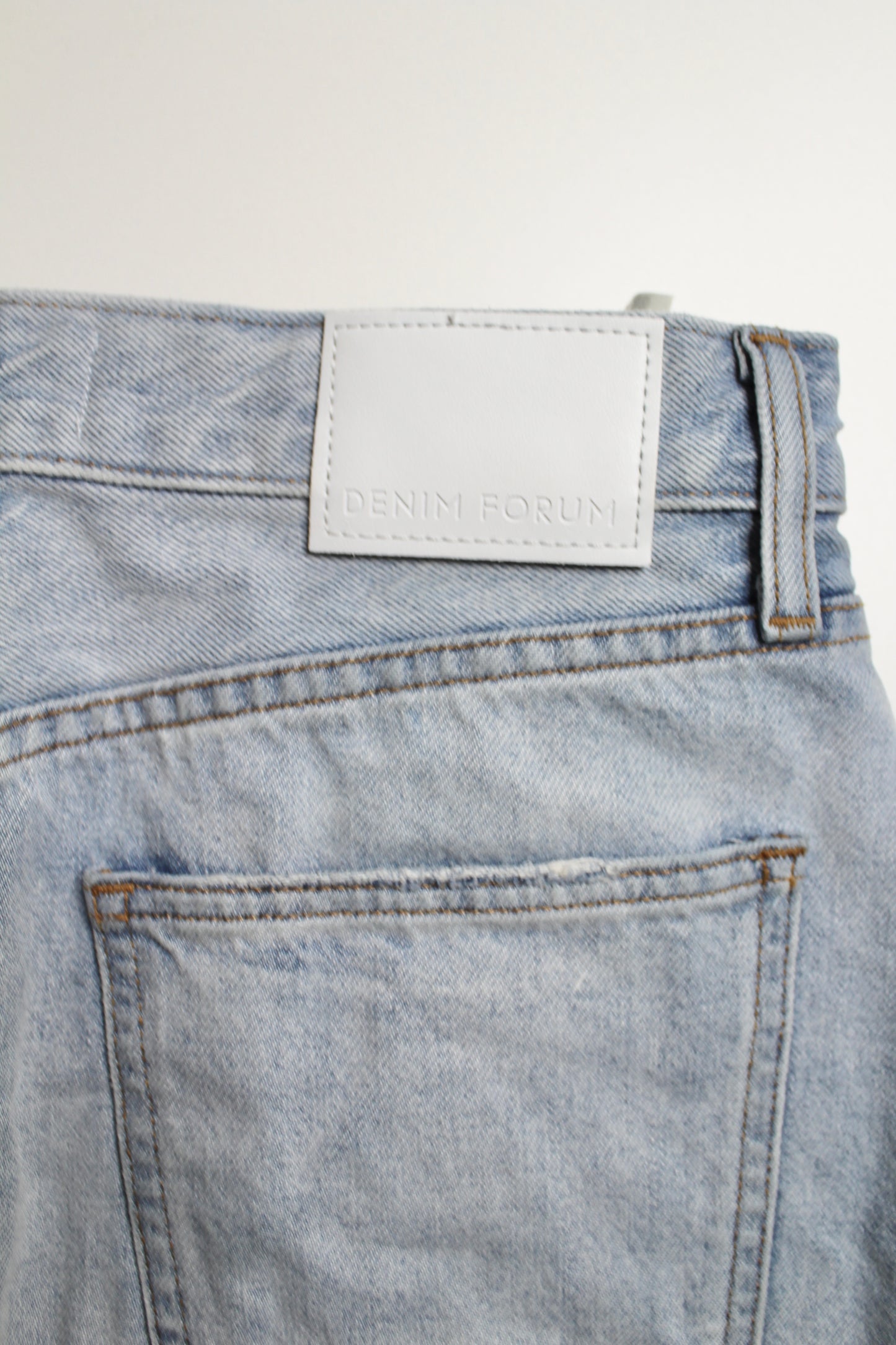 Aritzia denim forum 90’s hallie jean skirt, size 28 (additional 10% off)