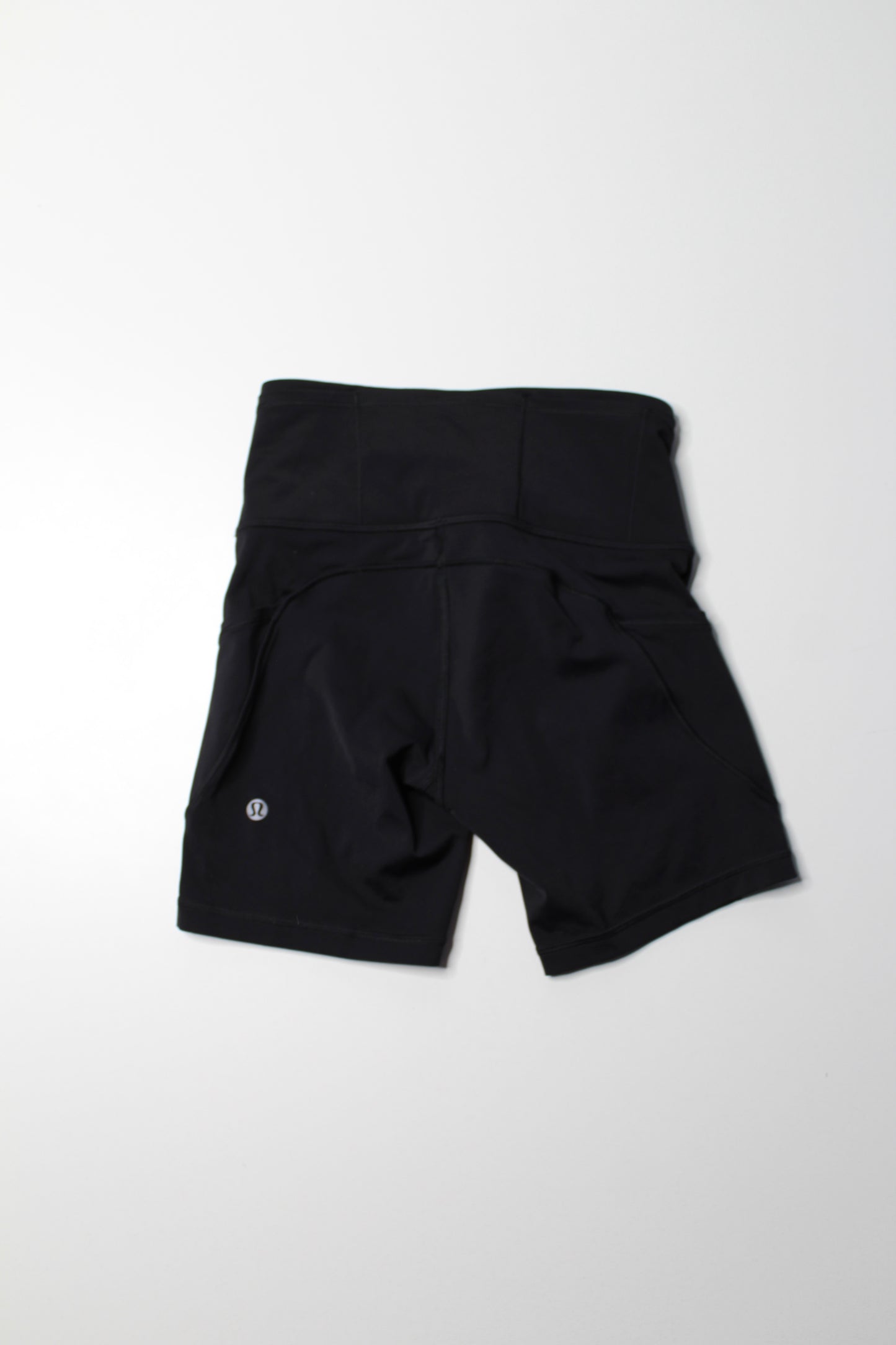 Lululemon black ‘fast and free’ shorts, size 4 (6”) *flaw