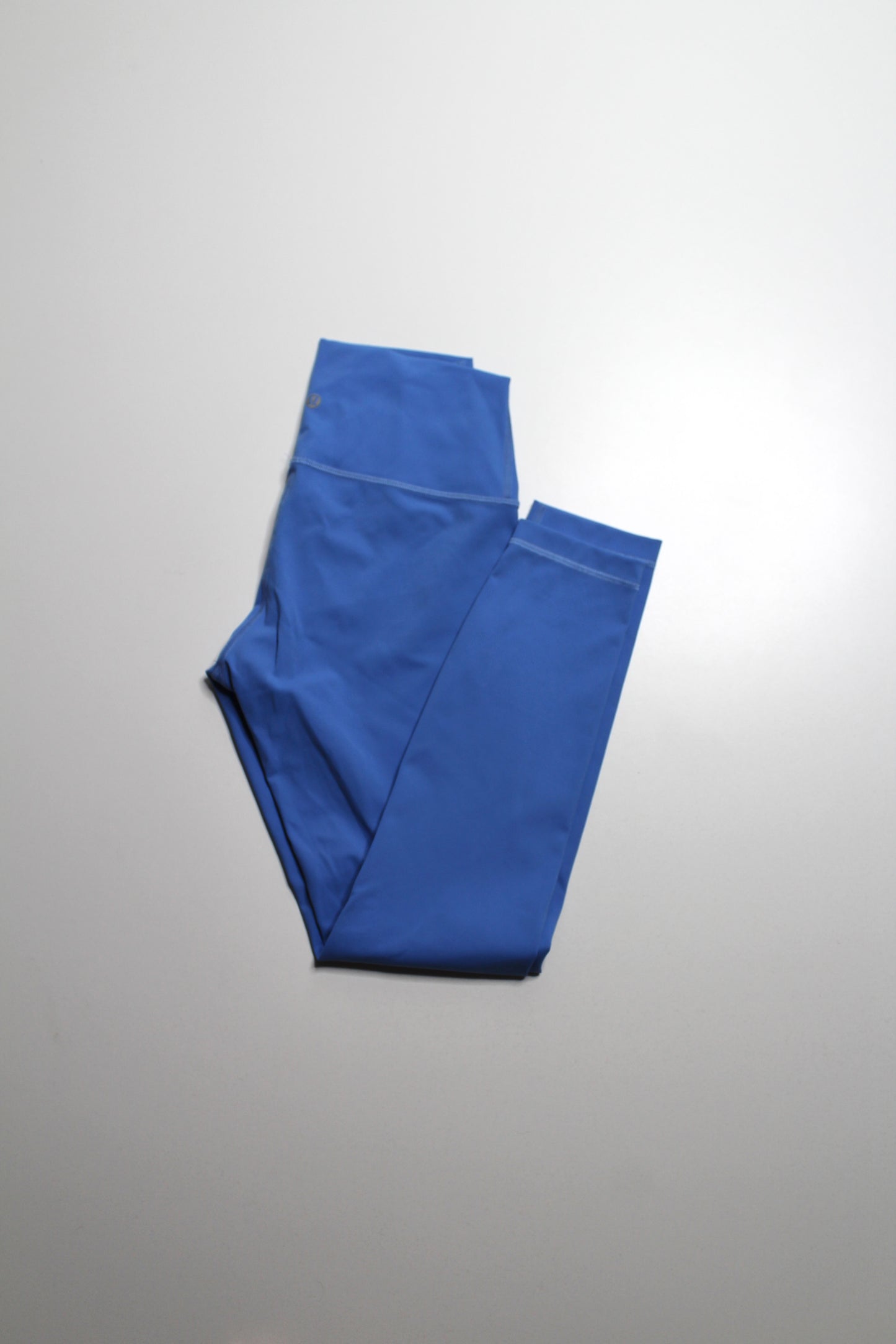 Lululemon blue ‘wunder under’ leggings, size 6 (25”)