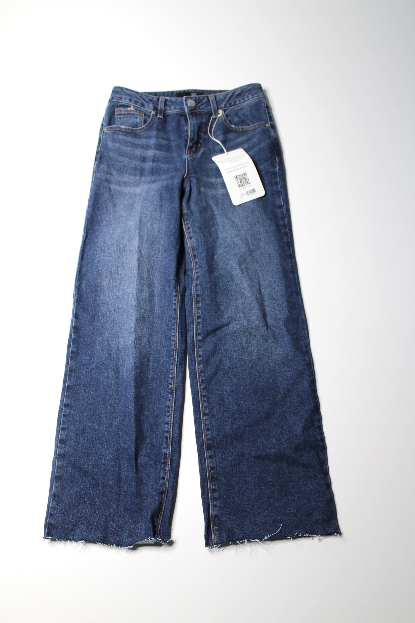 j brand ruby high rise crop cigarette jeans Pink Cropped J Brand Pink Coral Ruby Jeans Clean hems. J Brand Ruby crop cigarette