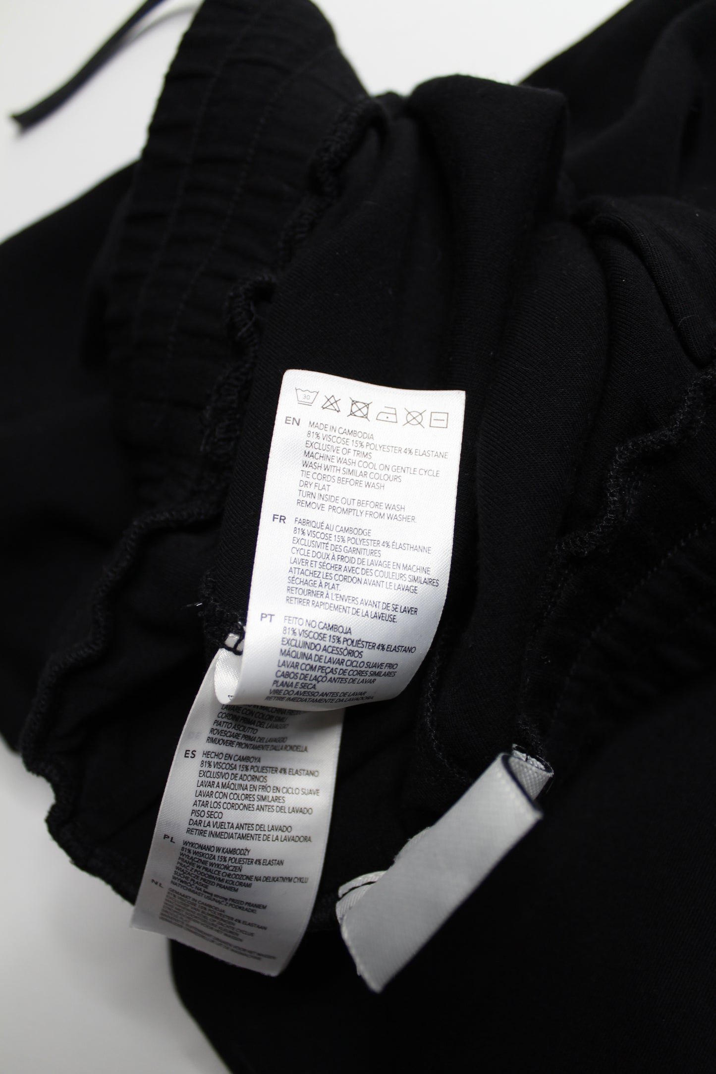 Varley black 'rolled cuff' double soft jogger, size medium *matching sweater available