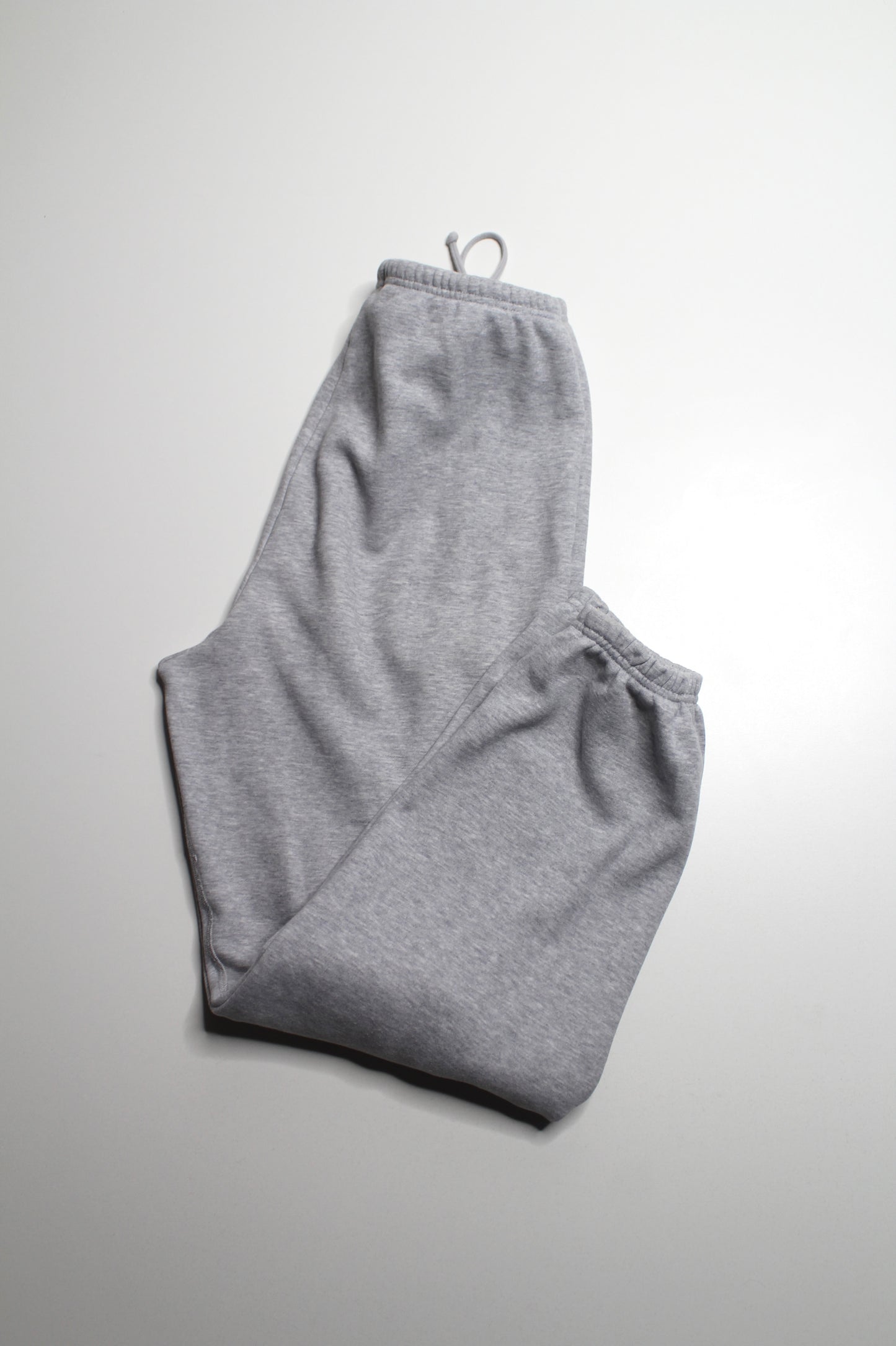 Skims grey classic oversized jogger, size small