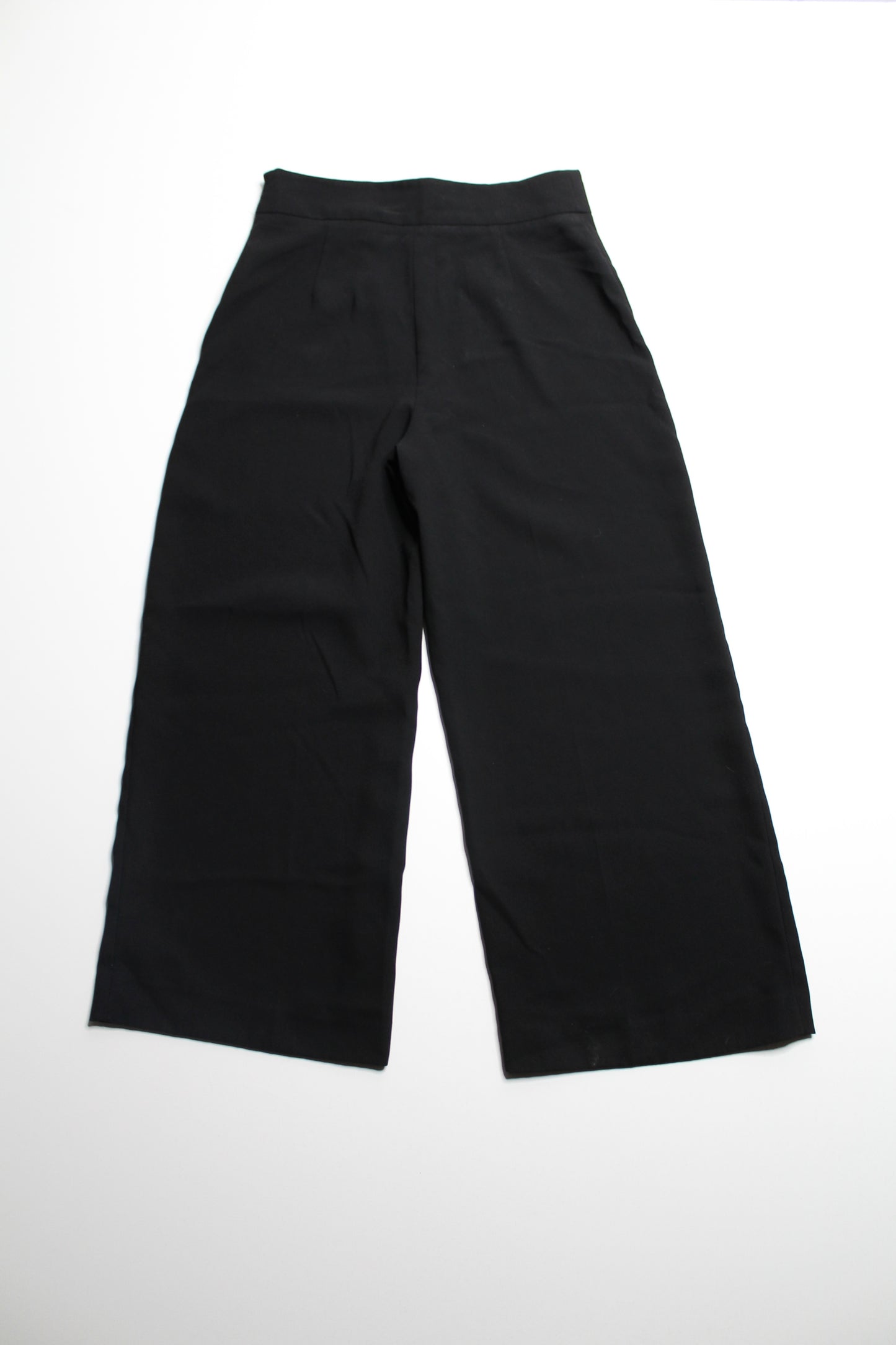 Zara black high rise wide leg crop trouser, size medium