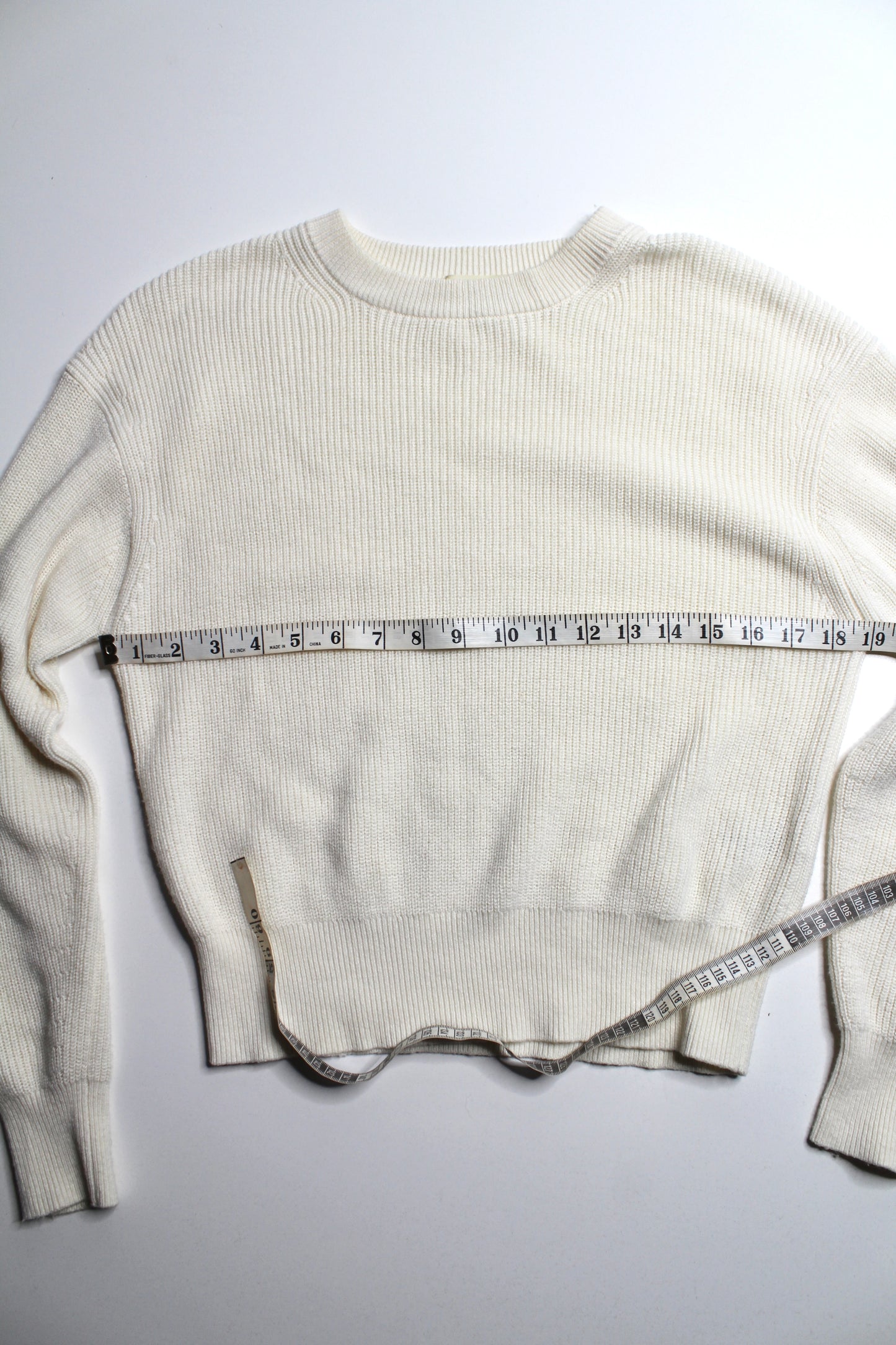 Aritzia Wilfred cream merino/cotton ribbed crewneck knit sweater, size xs (relaxed loose fit)
