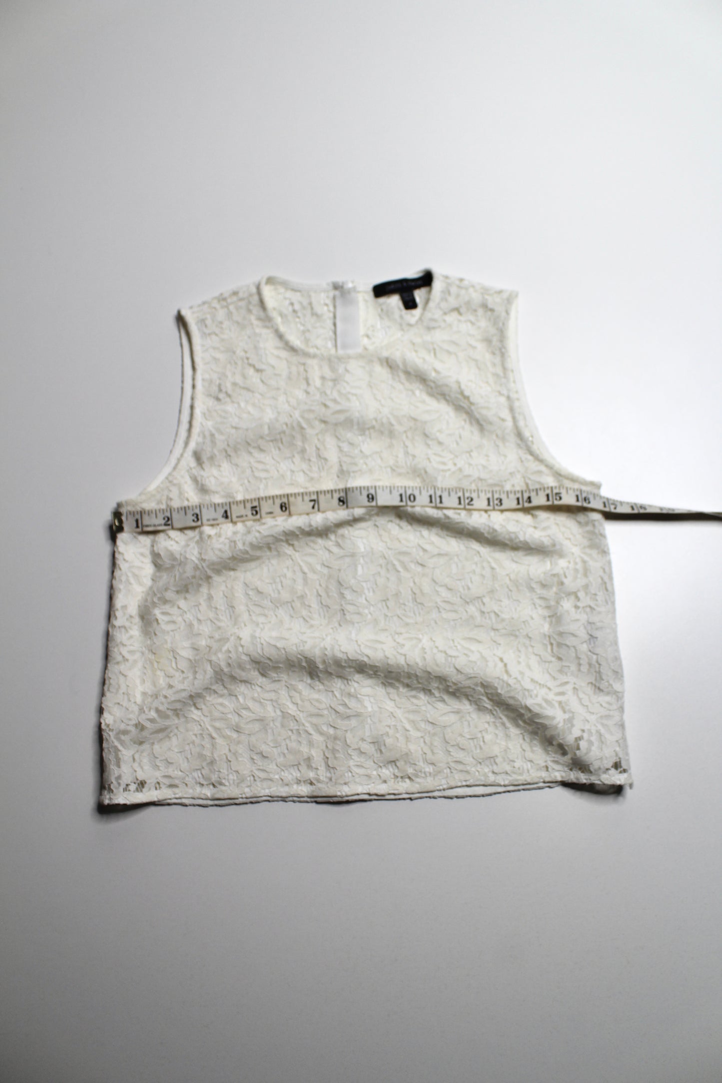 Judith & Charles ivory lace sleeveless blouse, size 4
