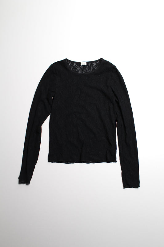 Aritzia Wilfred black stretchy lace long sleeve, size small