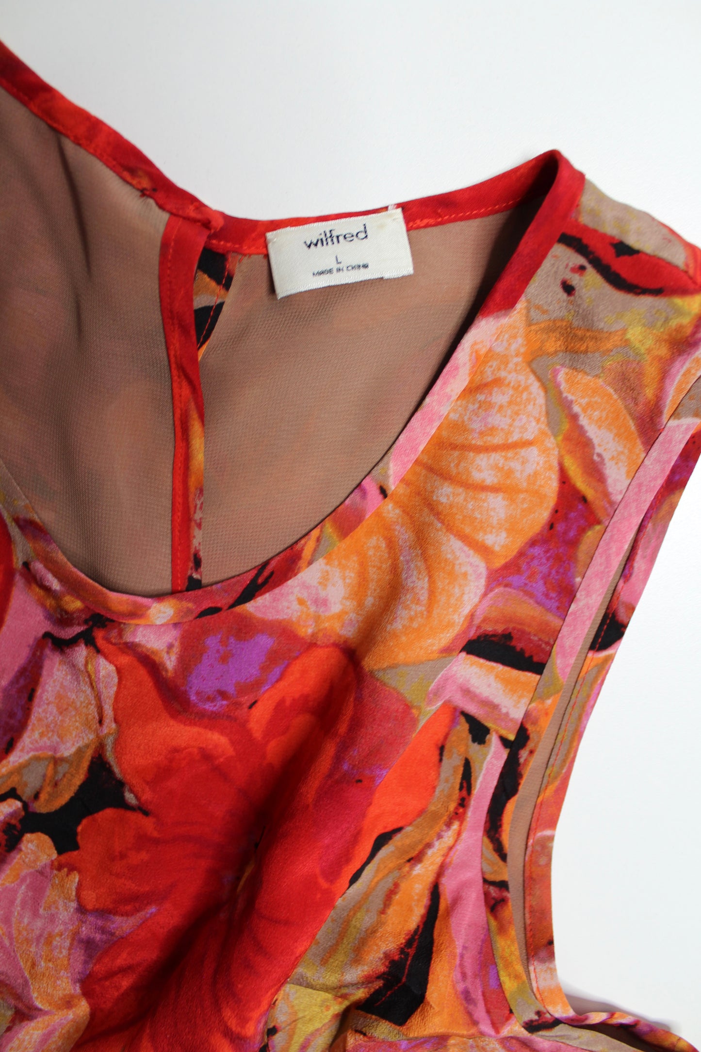 Aritzia silk floral ‘rive’ shorts romper, size large