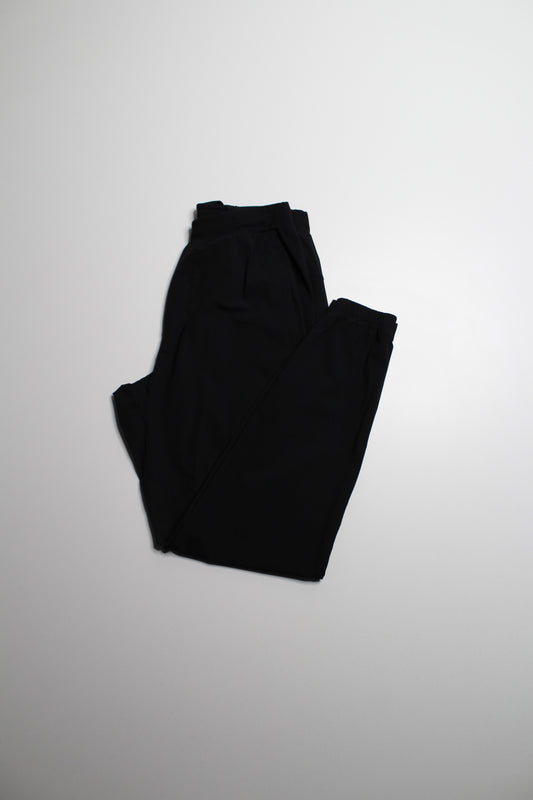 Mens Lululemon black ‘surge’ jogger, size medium