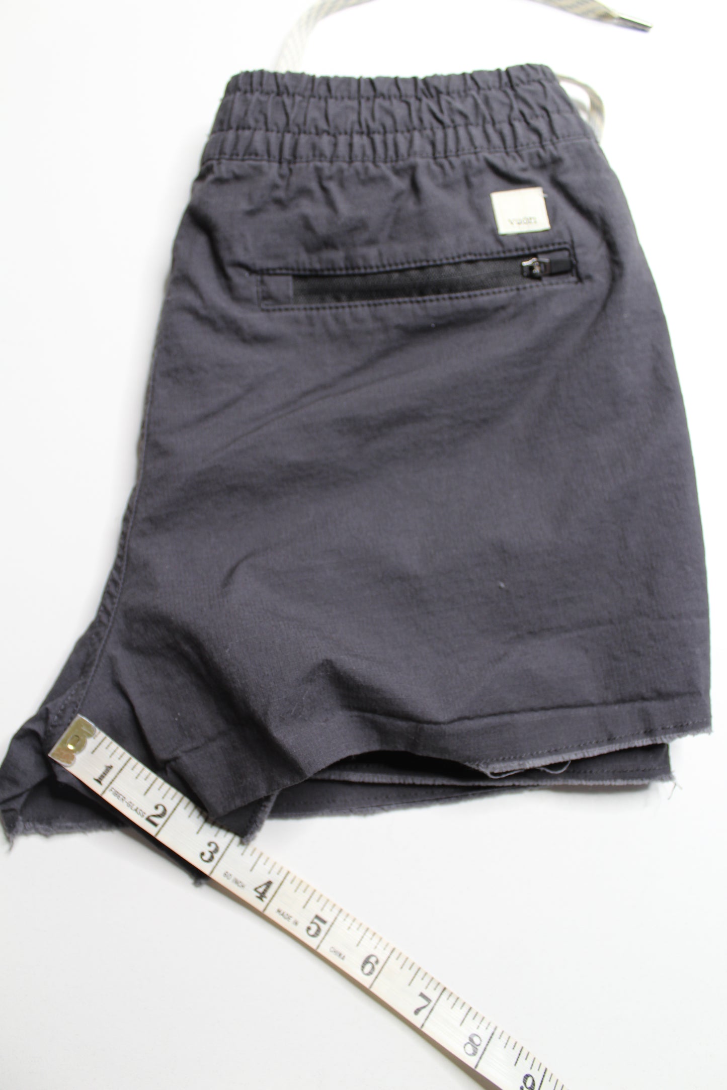 Vuori grey shorts, size xs