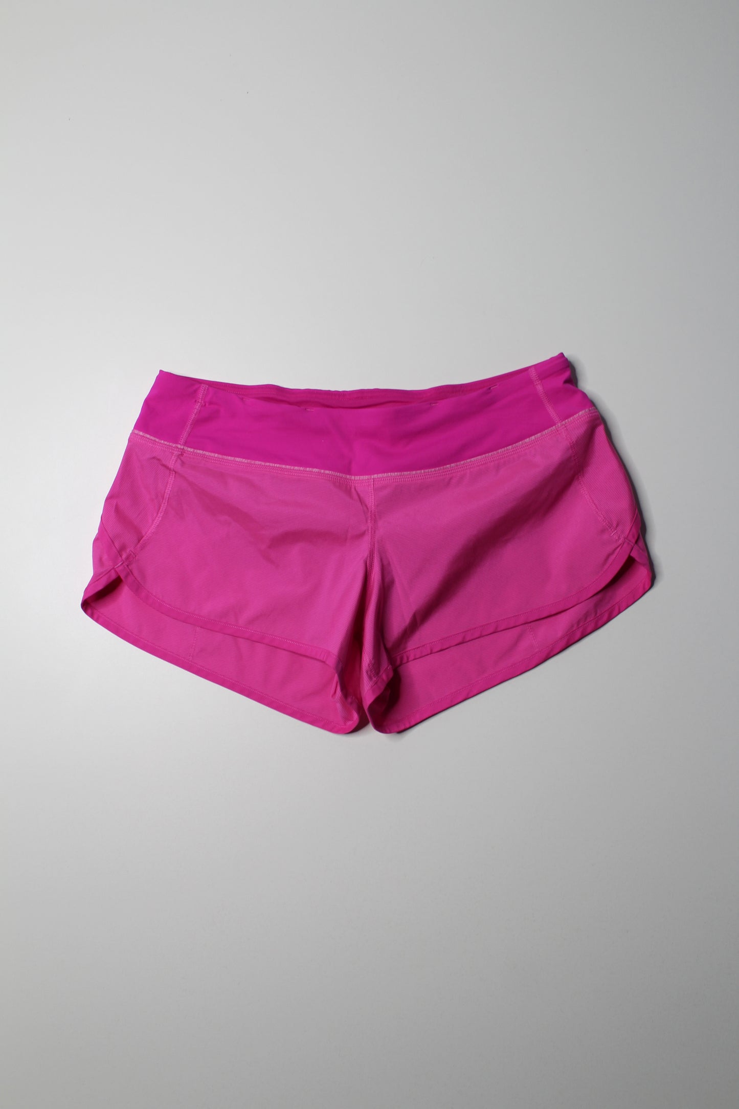 Lululemon pink ‘speed’ shorts, size 6