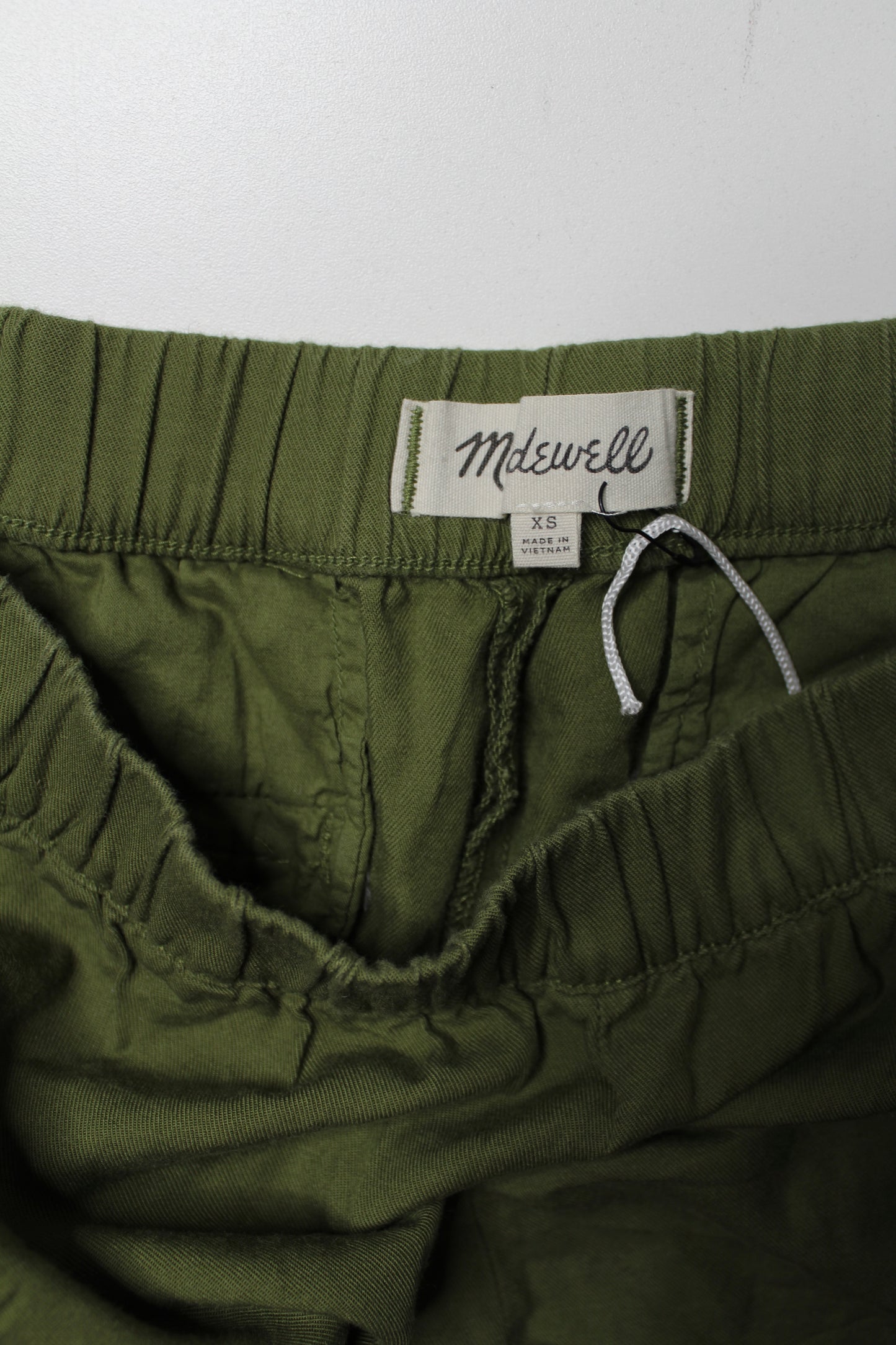 Madewell olive green cotton shorts, size xs (relaxed fit) (50% off)