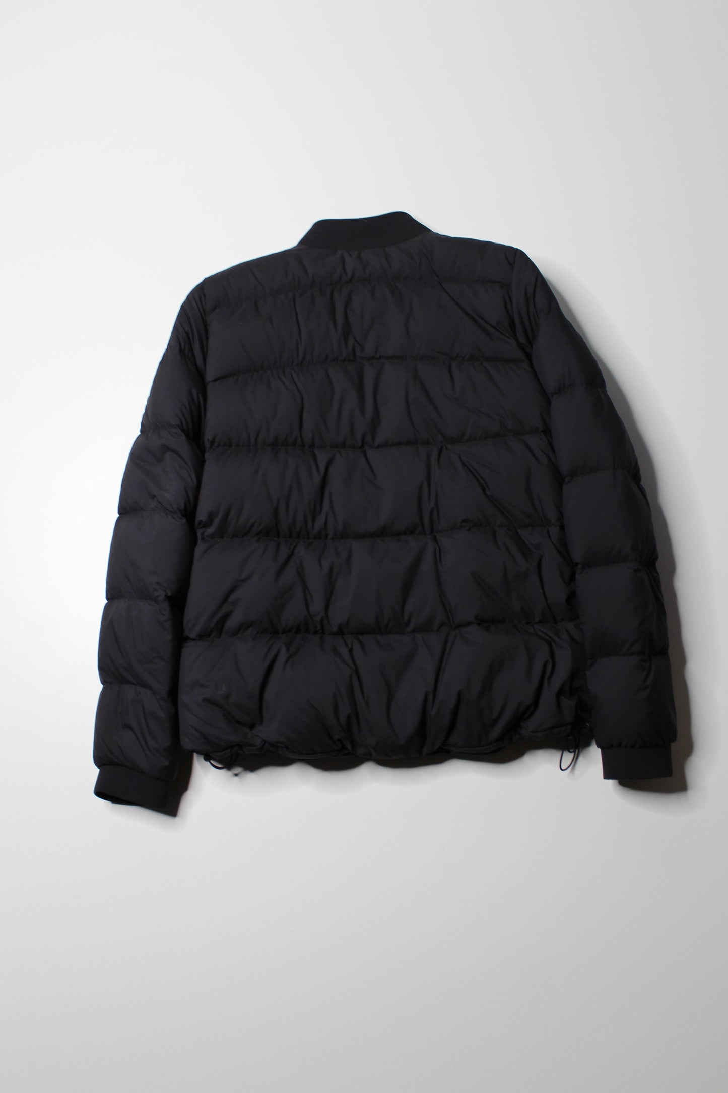 Lululemon black reversible ‘weightless wunder’ puffer bomber jacket, size 4 (relaxed fit) (additional 20% off)