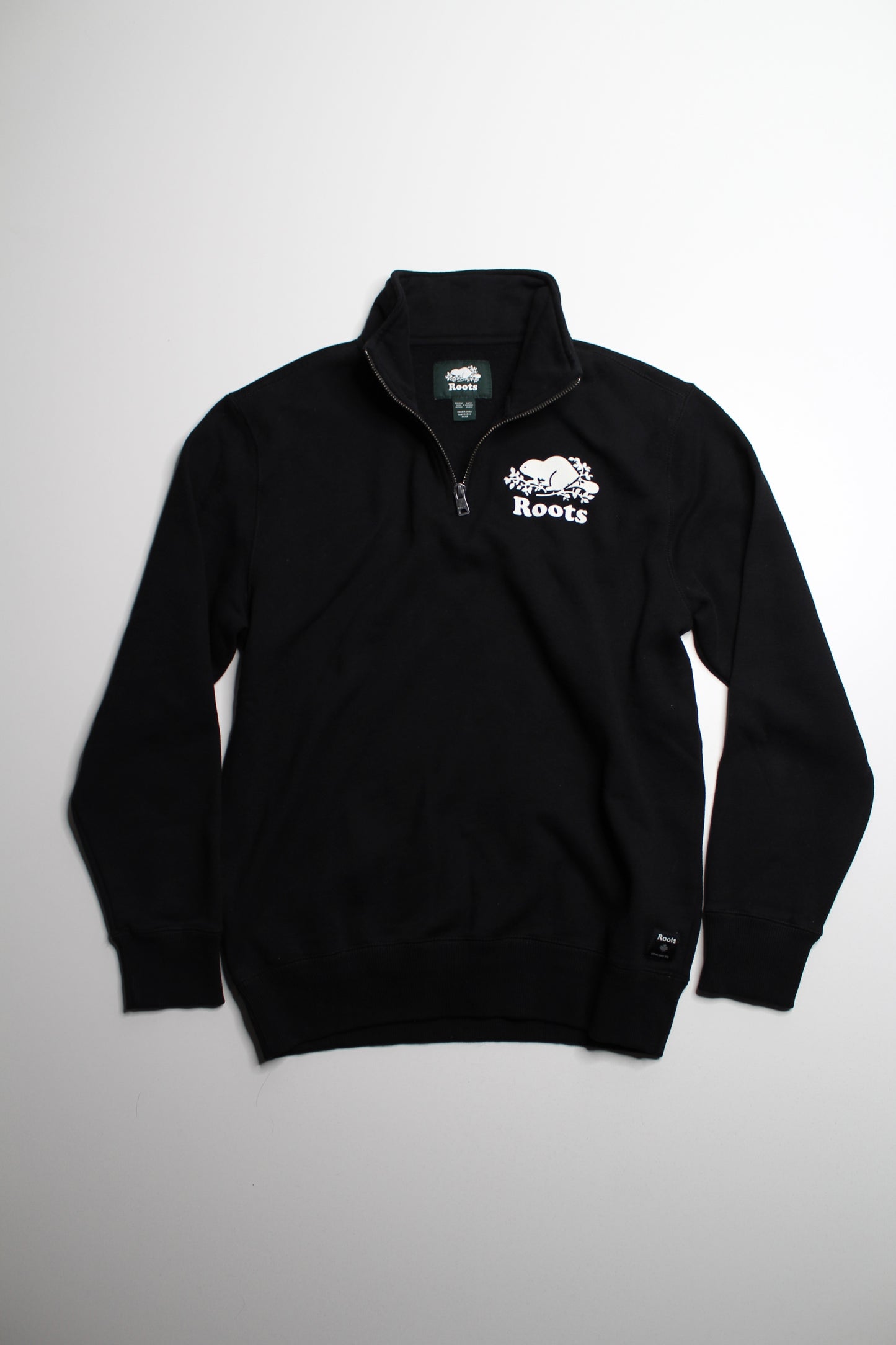 Roots black 1/4 zip pullover, size xs